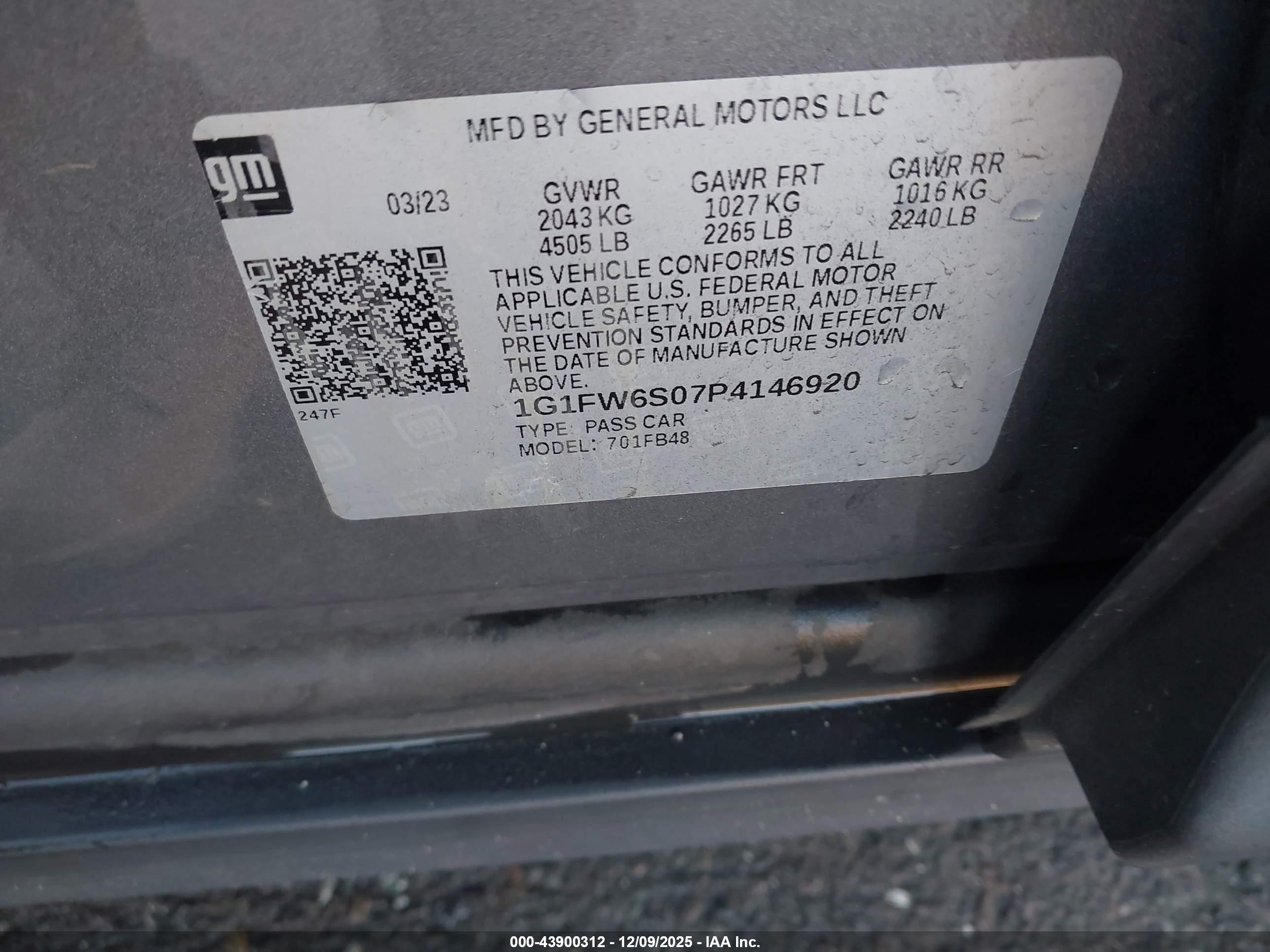 CHEVROLET BOLT image 9