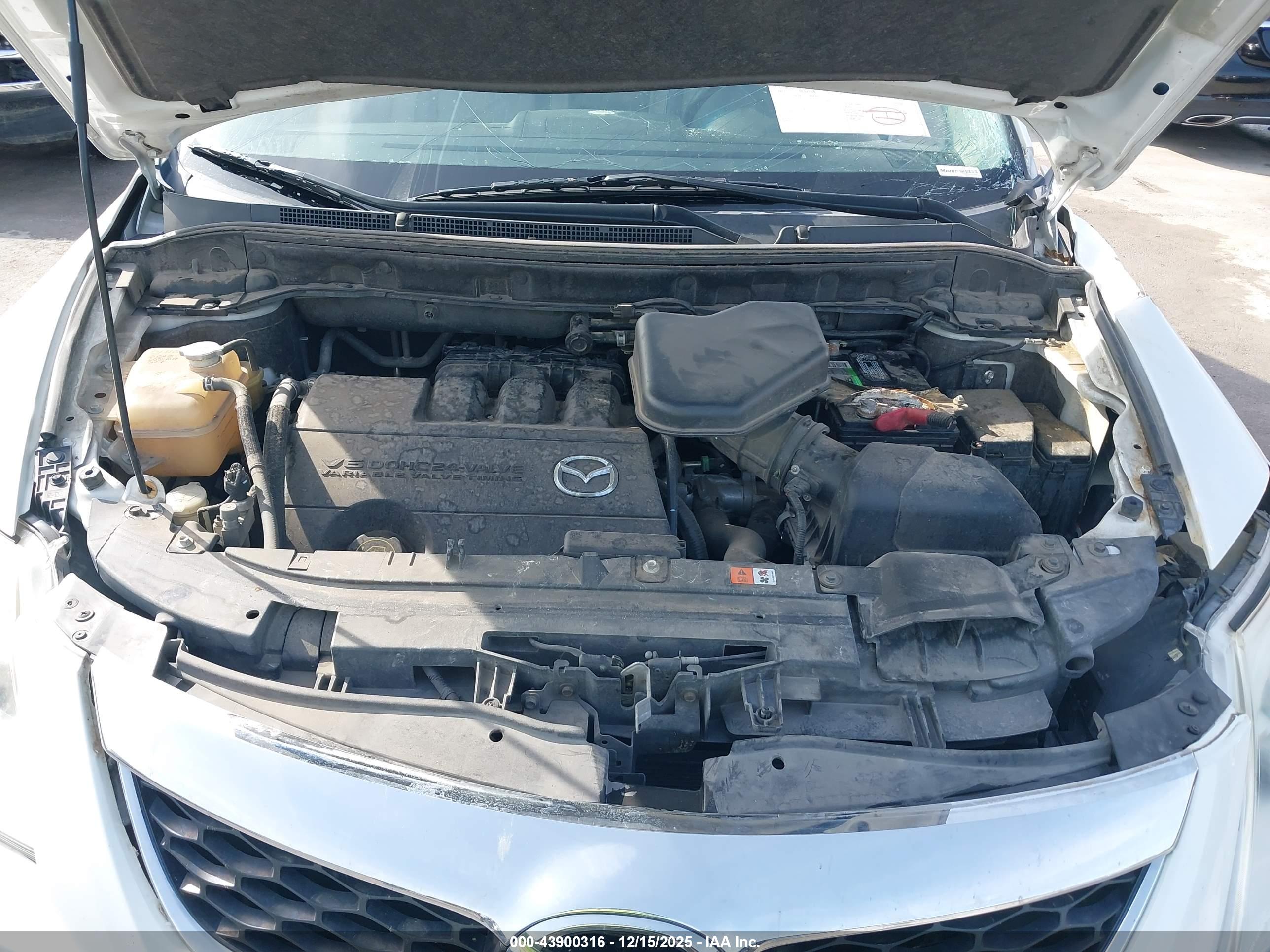 MAZDA CX-9 image 10