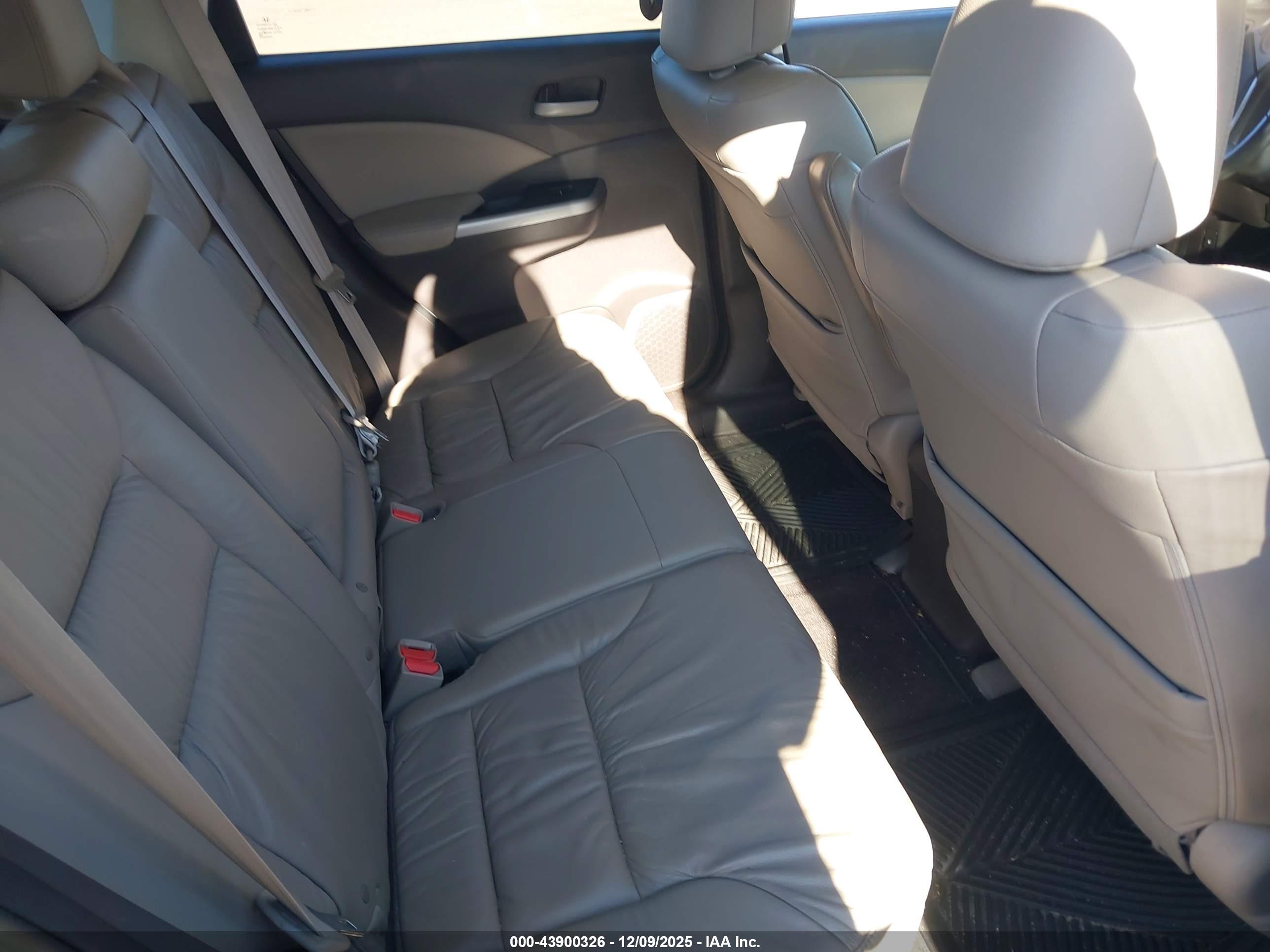 HONDA CR-V image 8