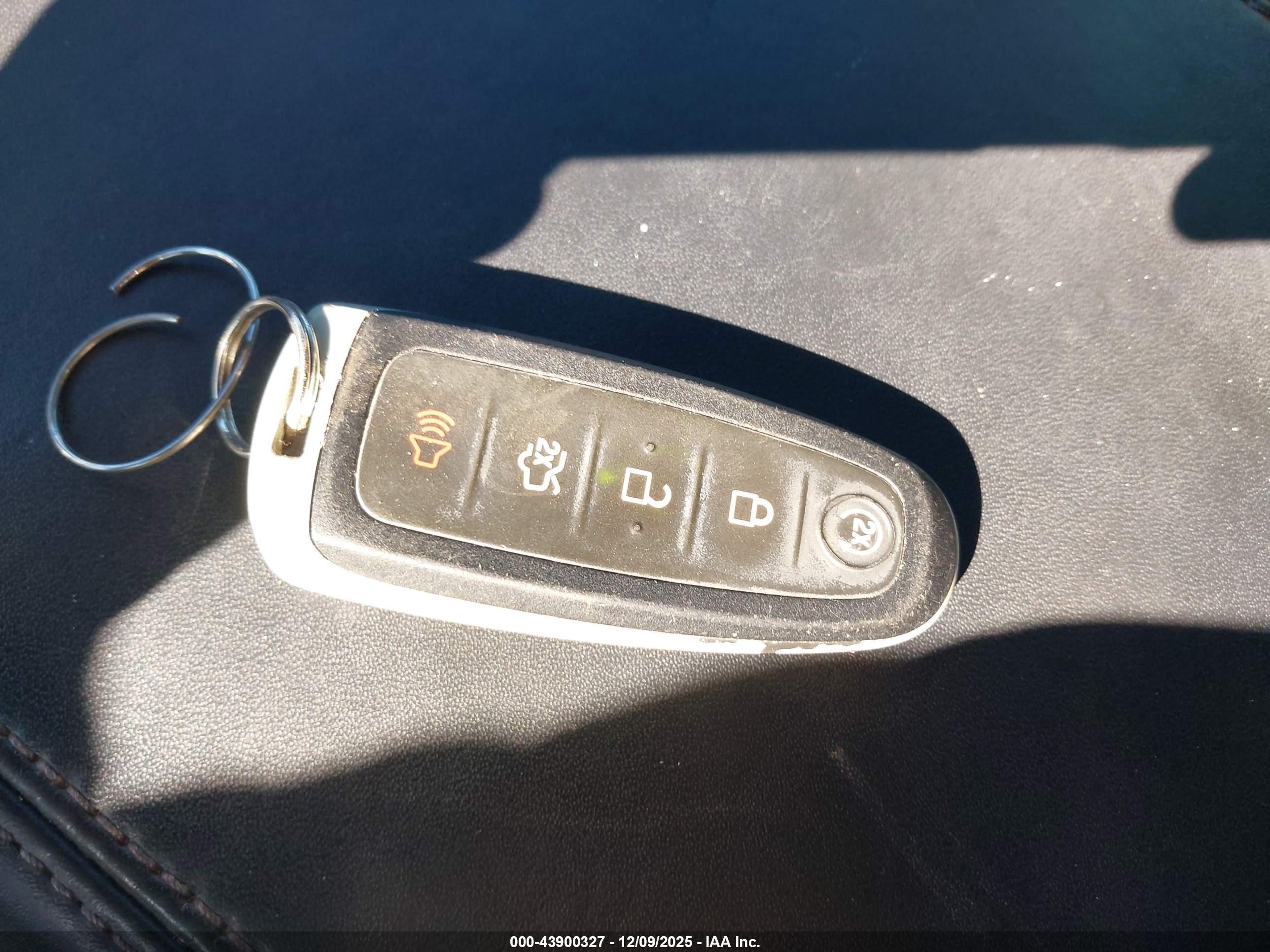 FORD EXPEDITION image 11