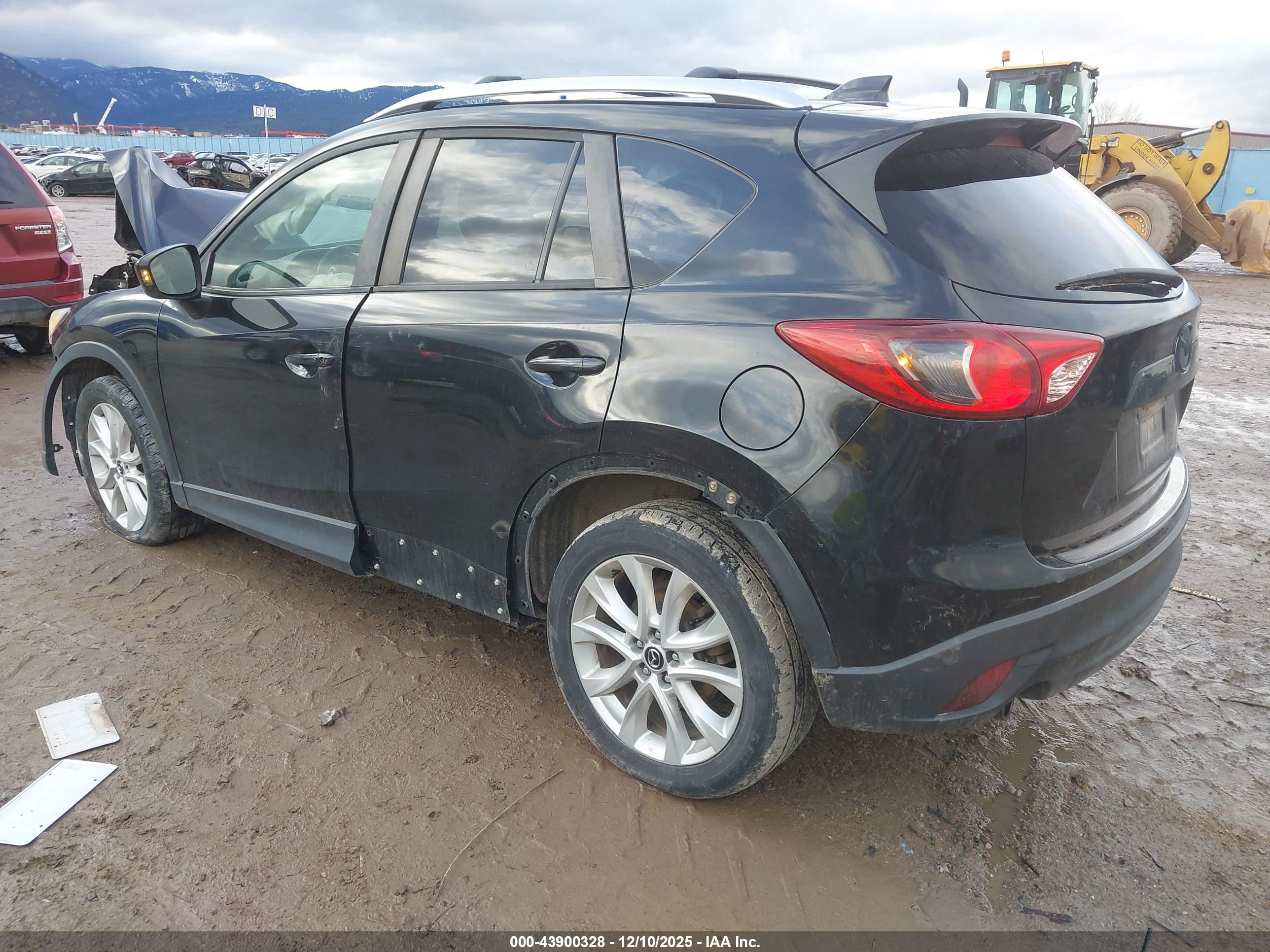 MAZDA CX-5 image 3