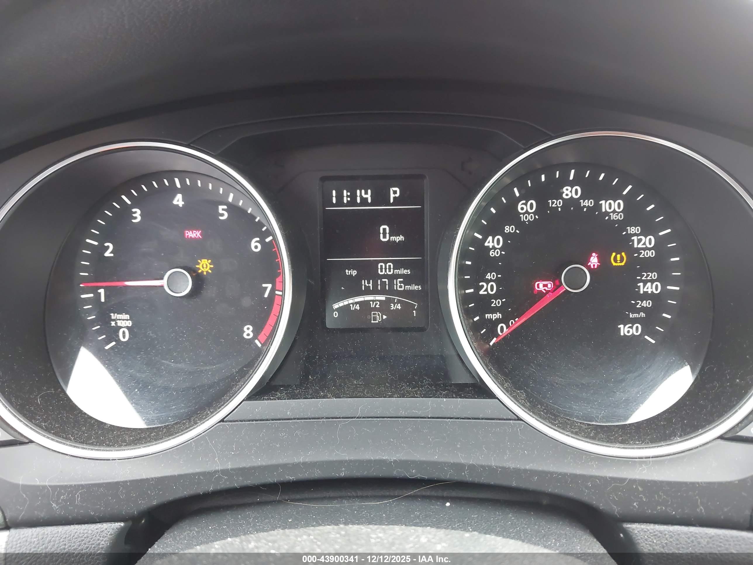 VOLKSWAGEN JETTA image 7