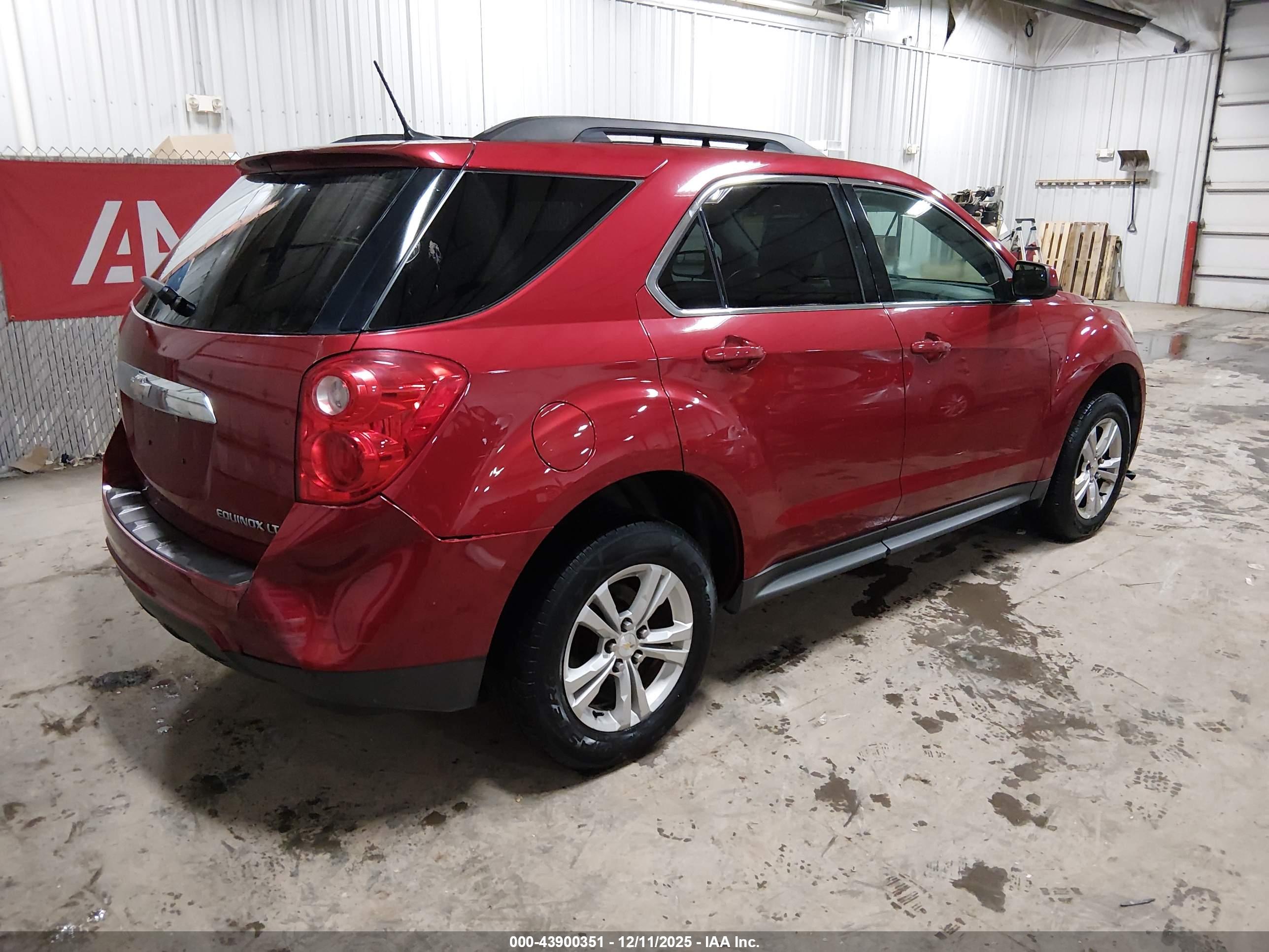 CHEVROLET EQUINOX image 4