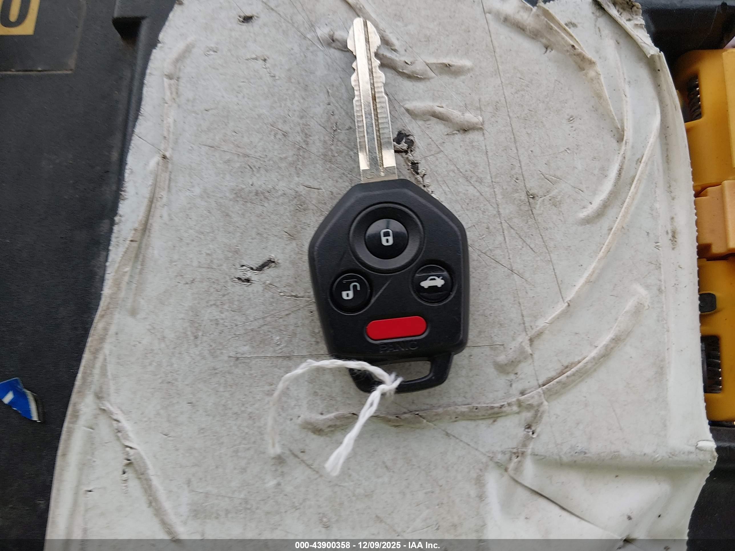 SUBARU FORESTER image 11