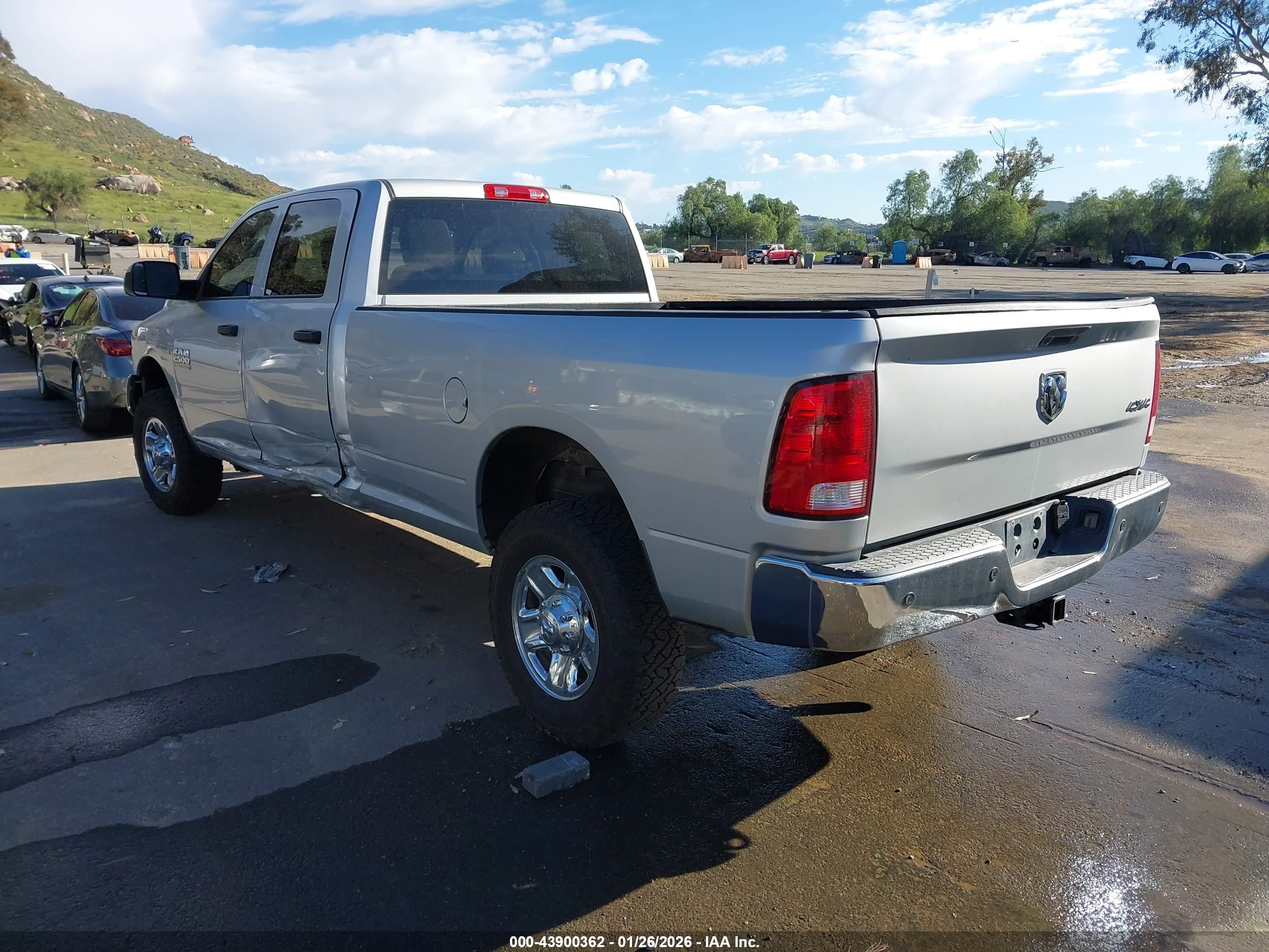 RAM 2500 image 3