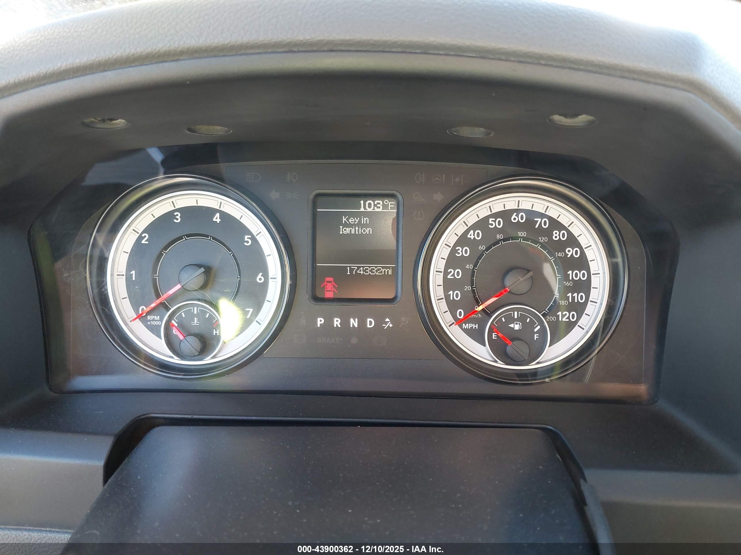 RAM 2500 image 7