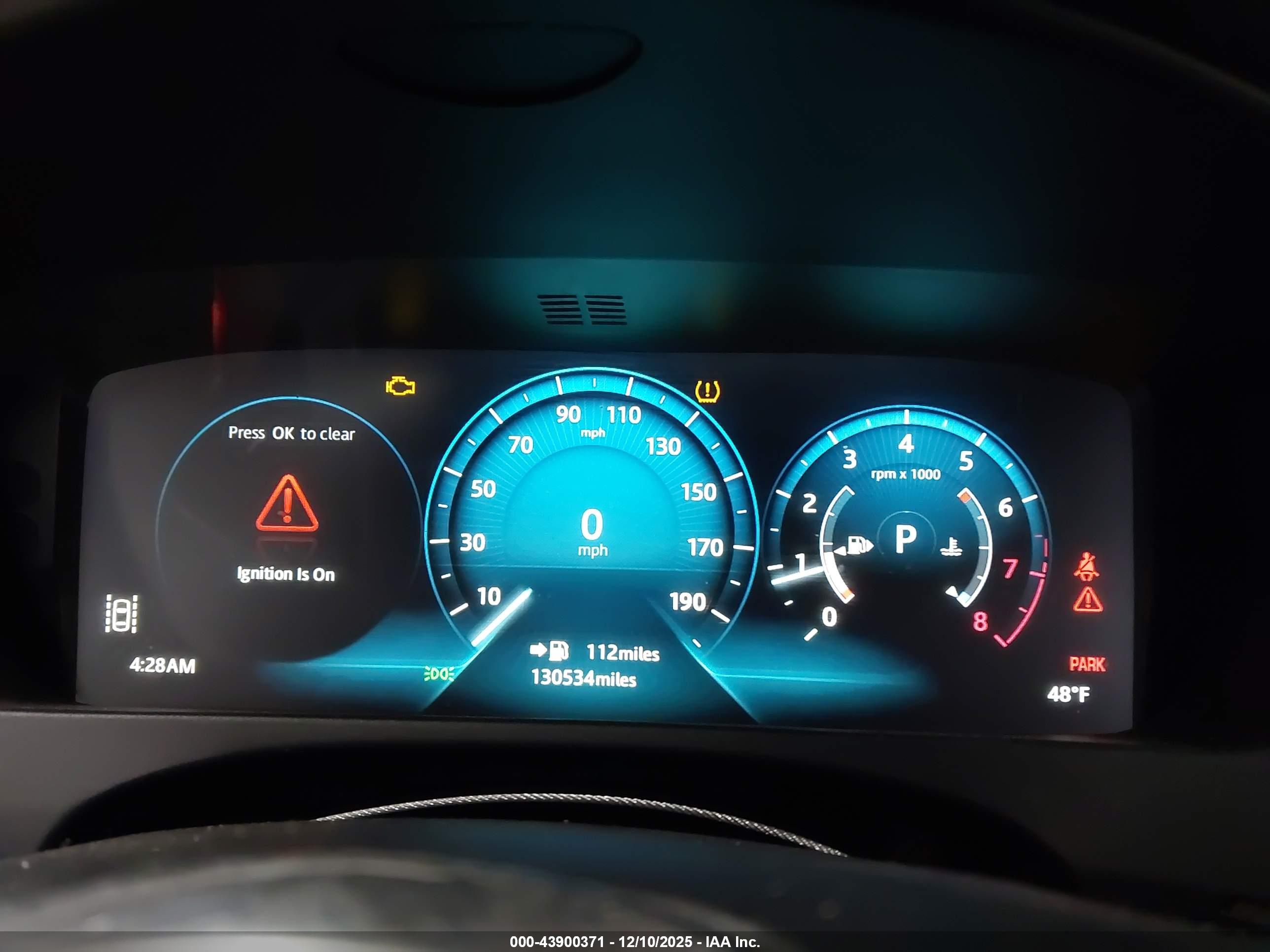 JAGUAR F-PACE image 7