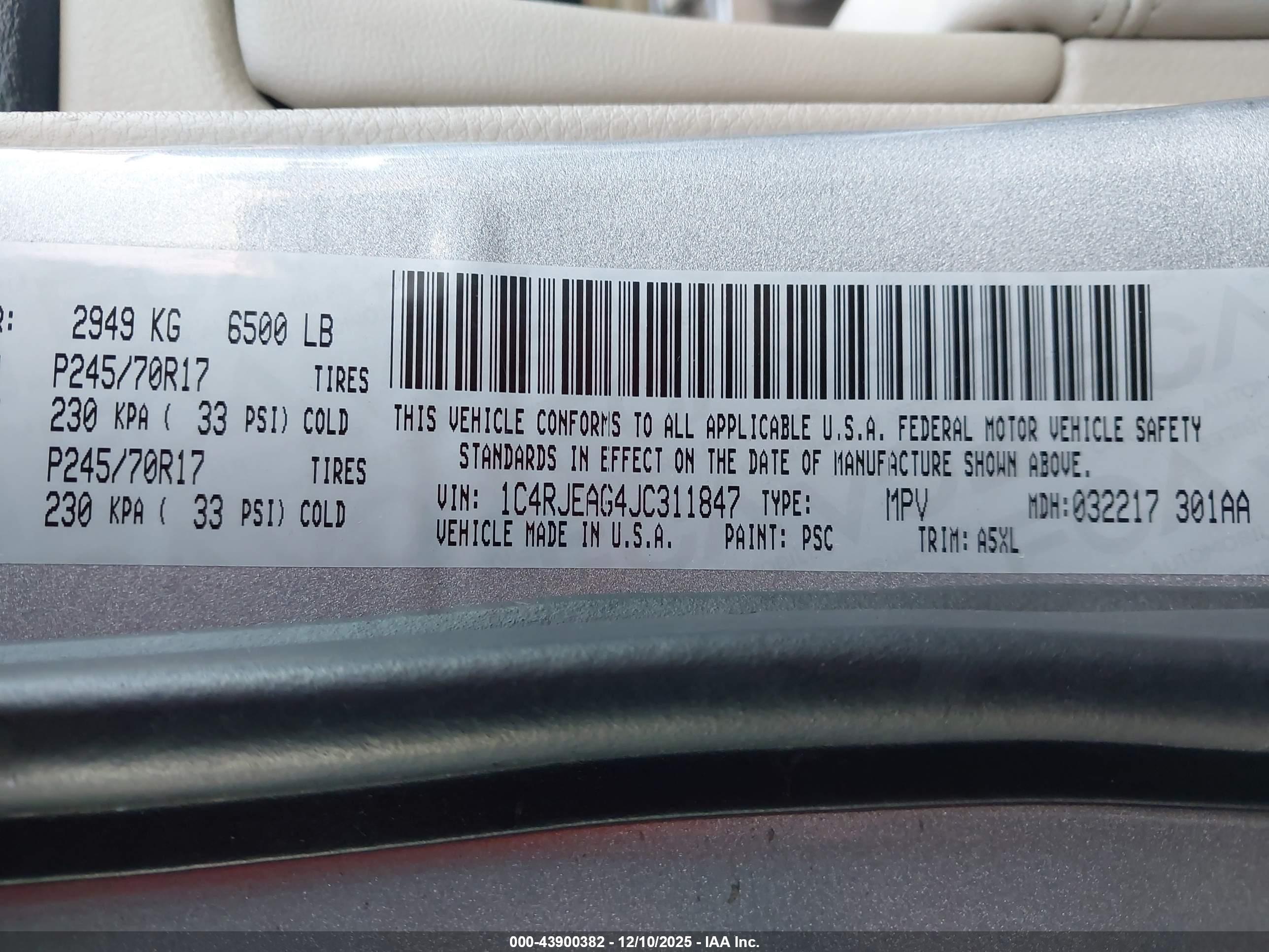 JEEP GRAND image 9