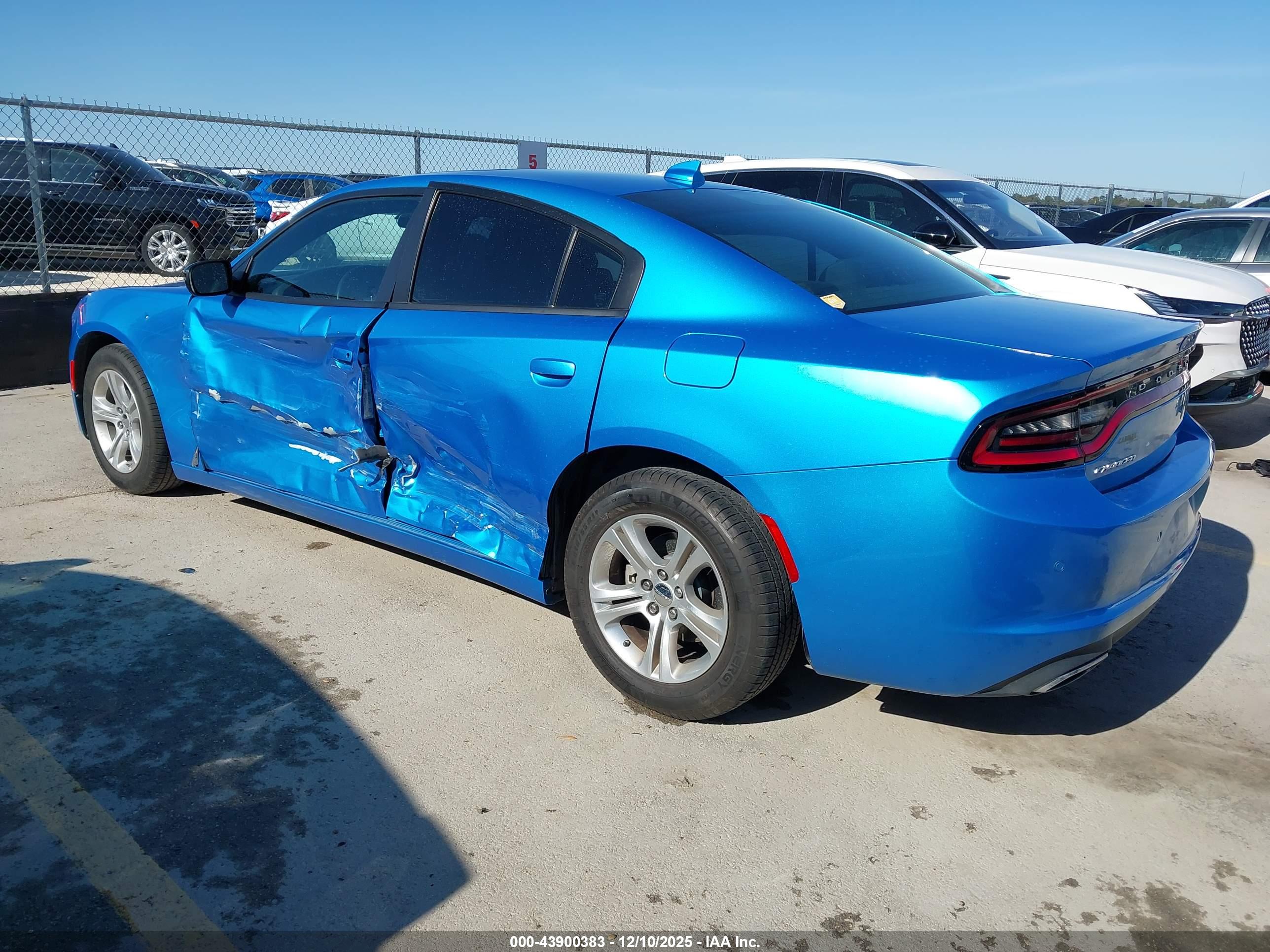 DODGE CHARGER image 3