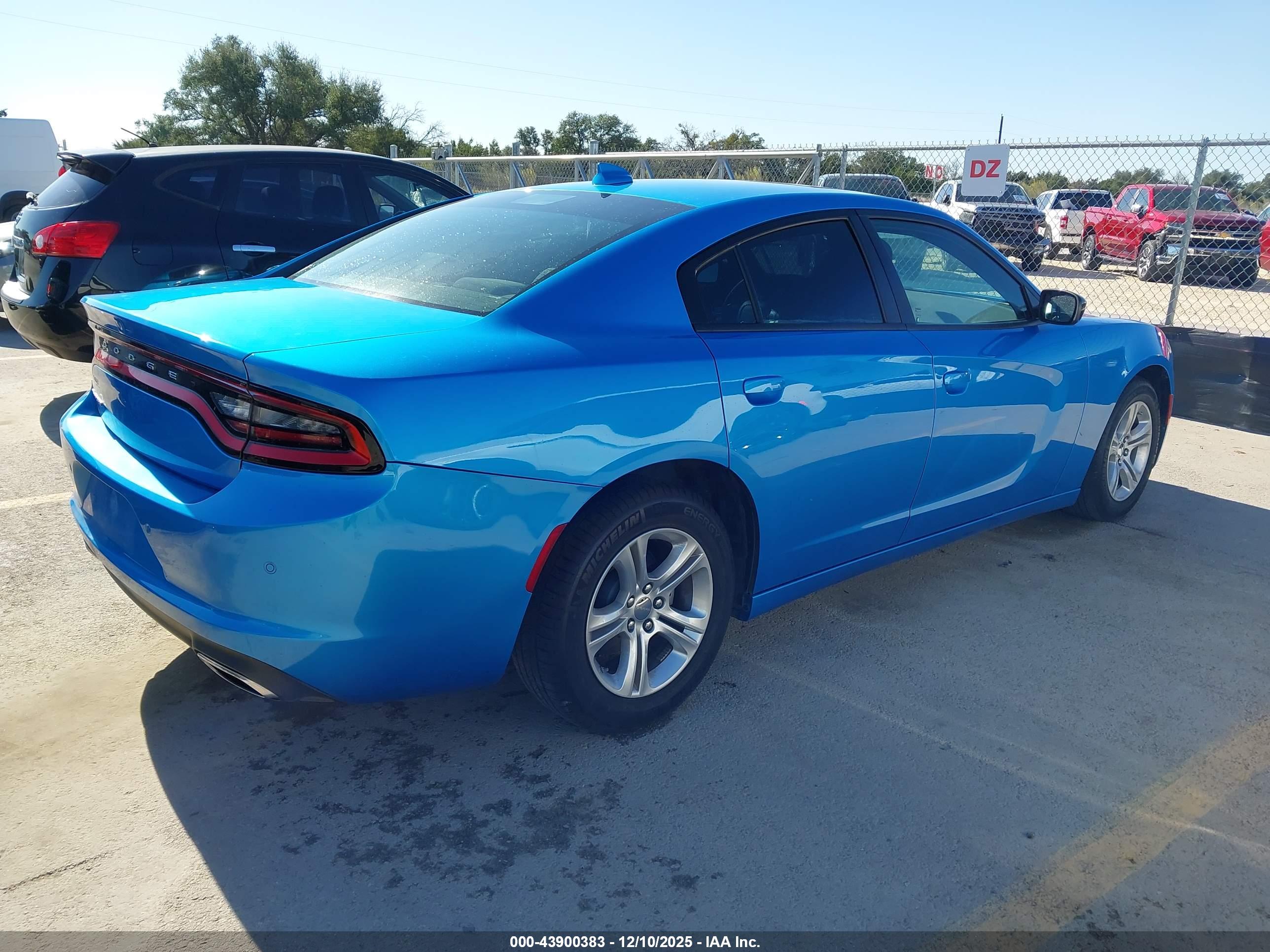 DODGE CHARGER image 4