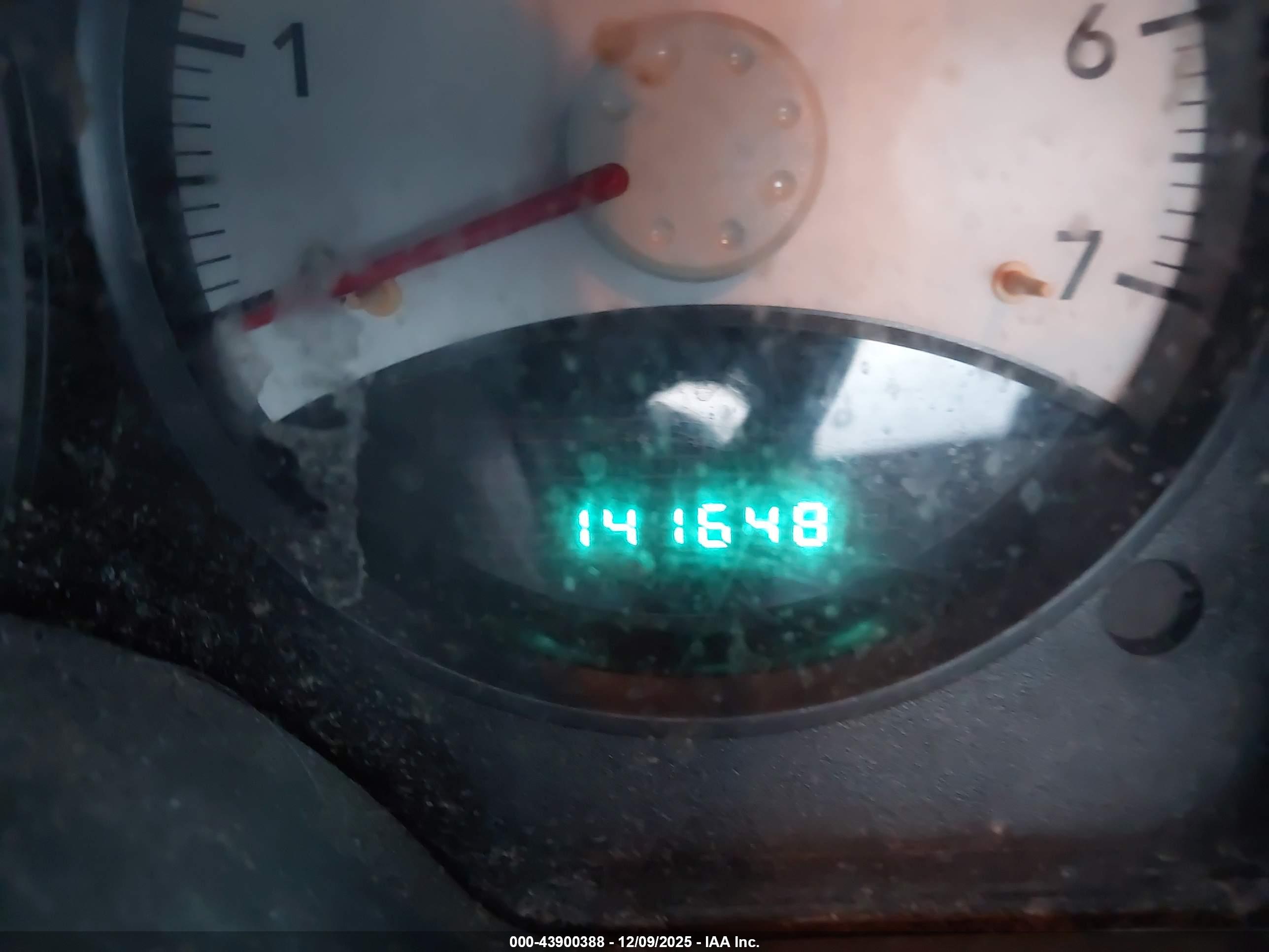 DODGE DAKOTA image 7