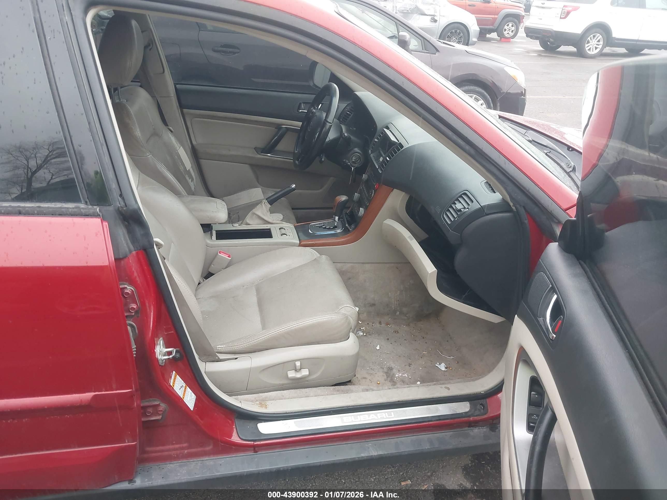 SUBARU LEGACY image 5