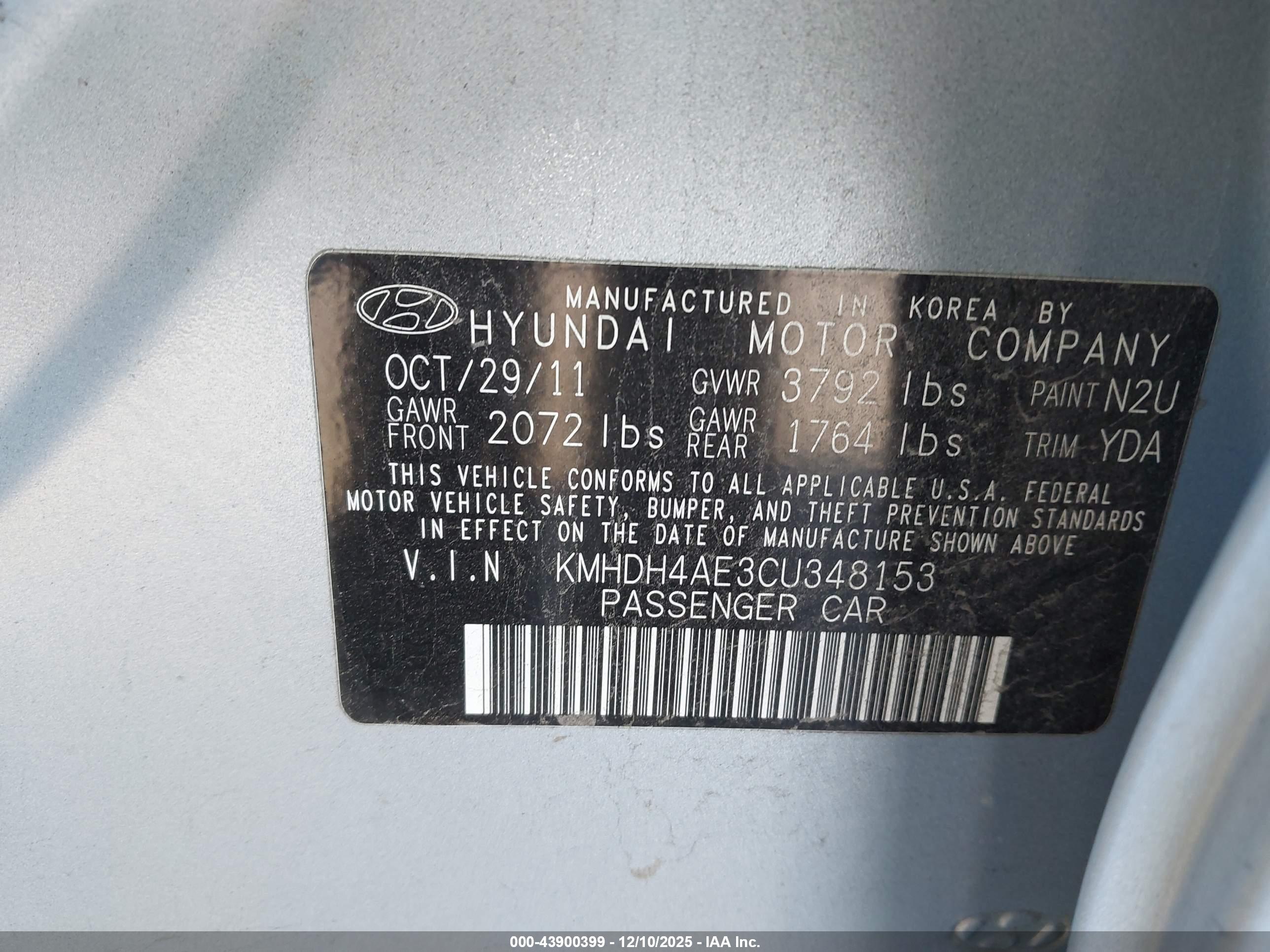 HYUNDAI ELANTRA image 9