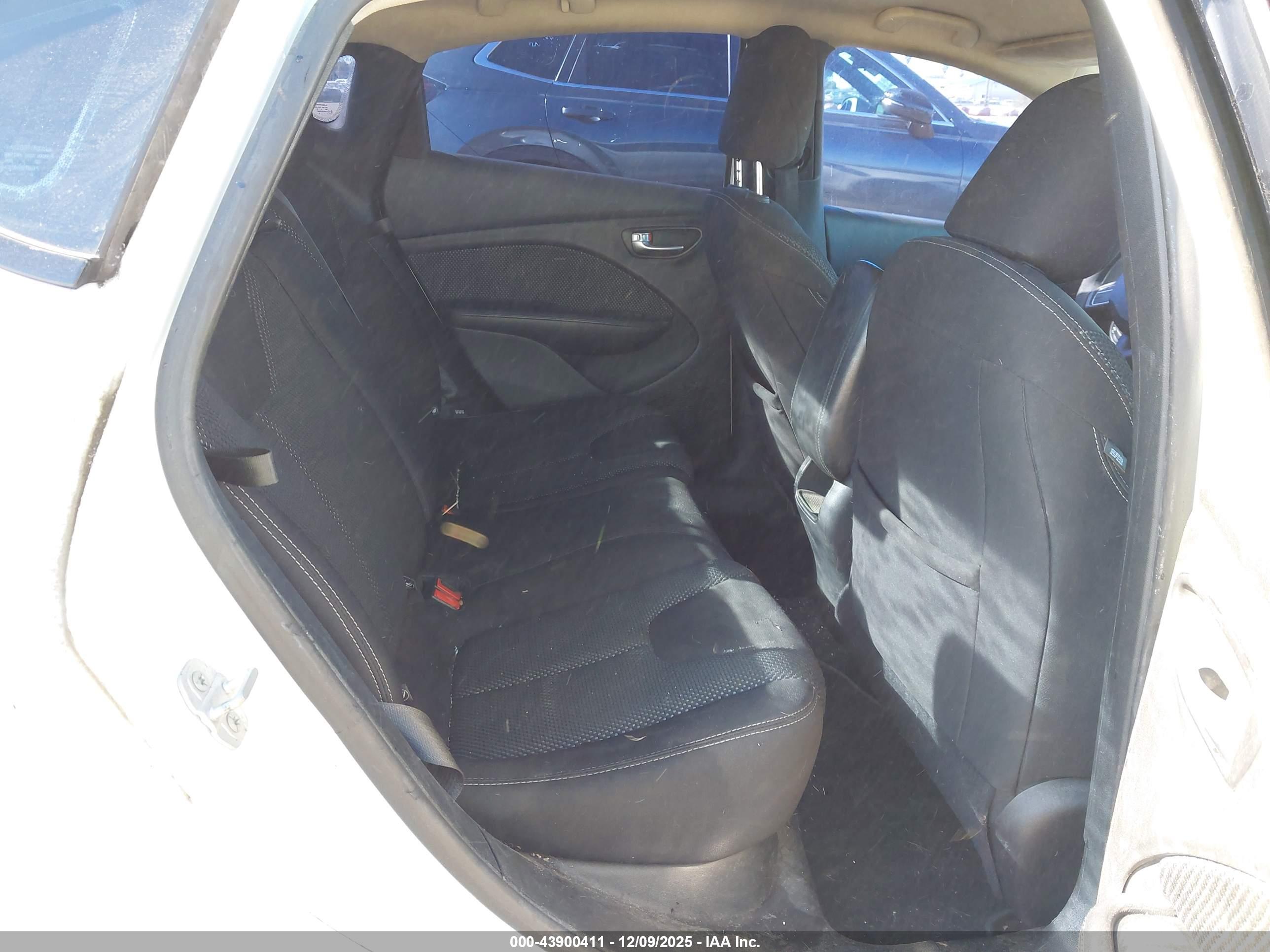 DODGE DART image 8