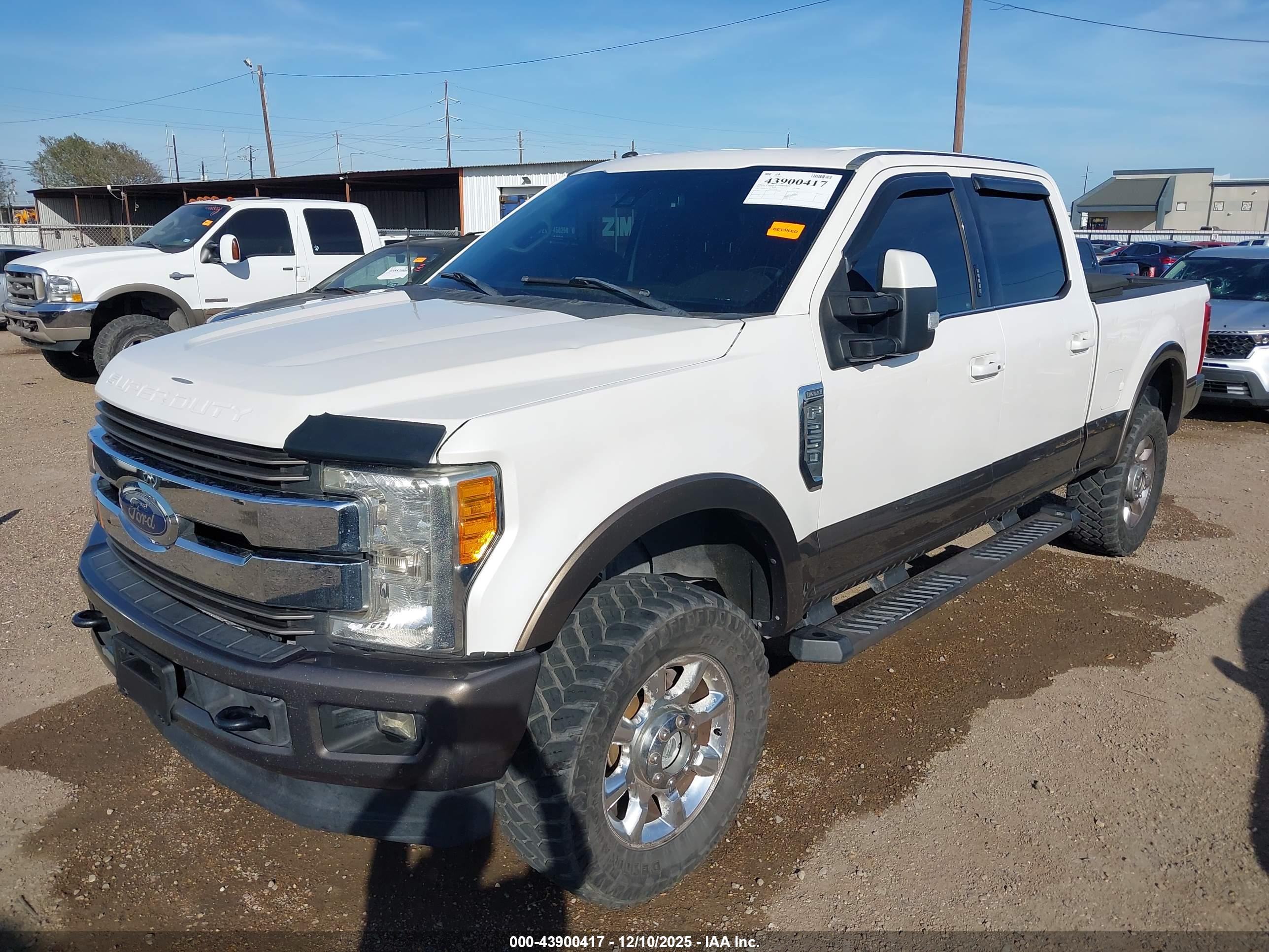 FORD F-250 image 2