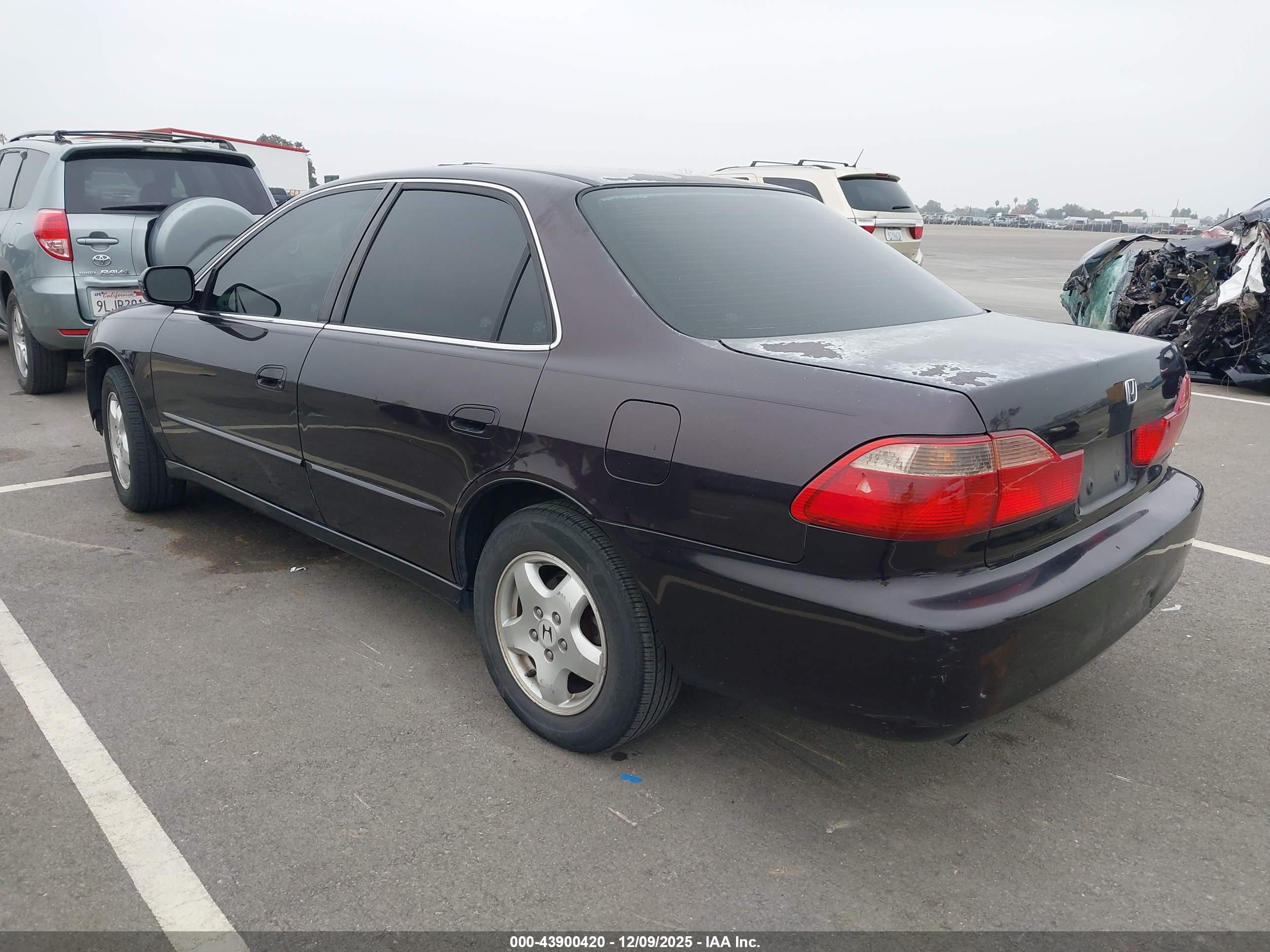 HONDA ACCORD image 3