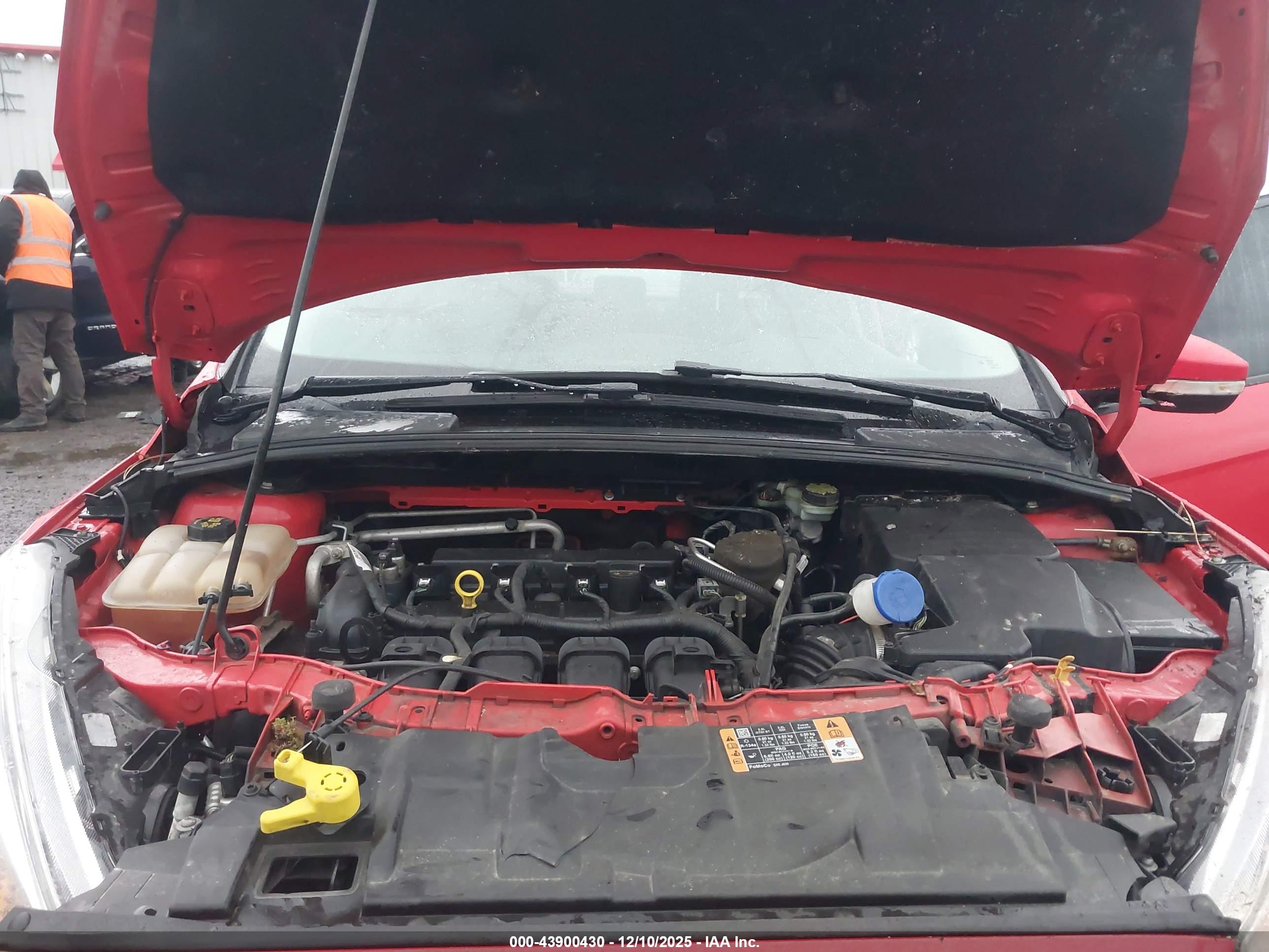 FORD FOCUS image 10