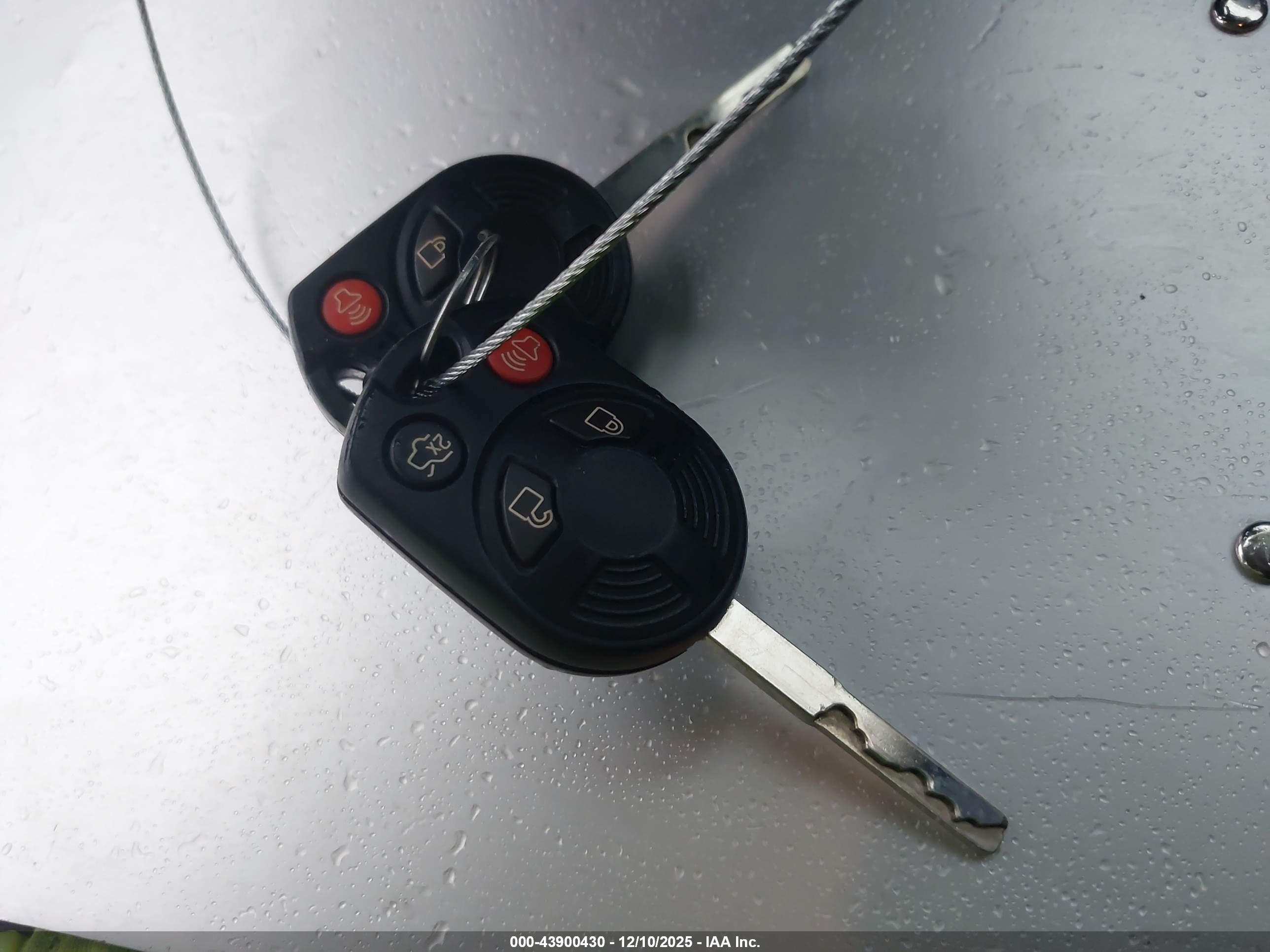 FORD FOCUS image 11