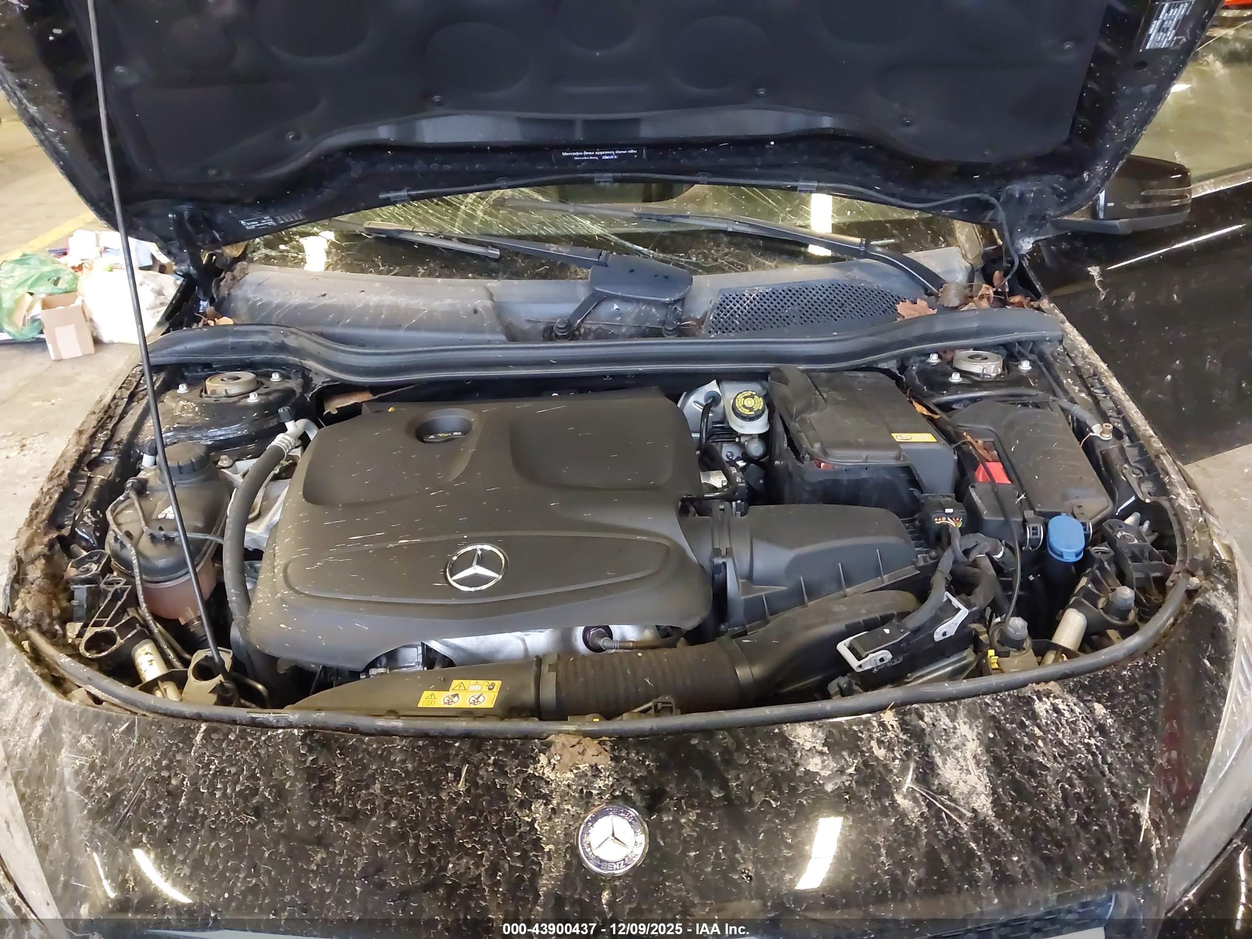 MERCEDES-BENZ CLA image 10