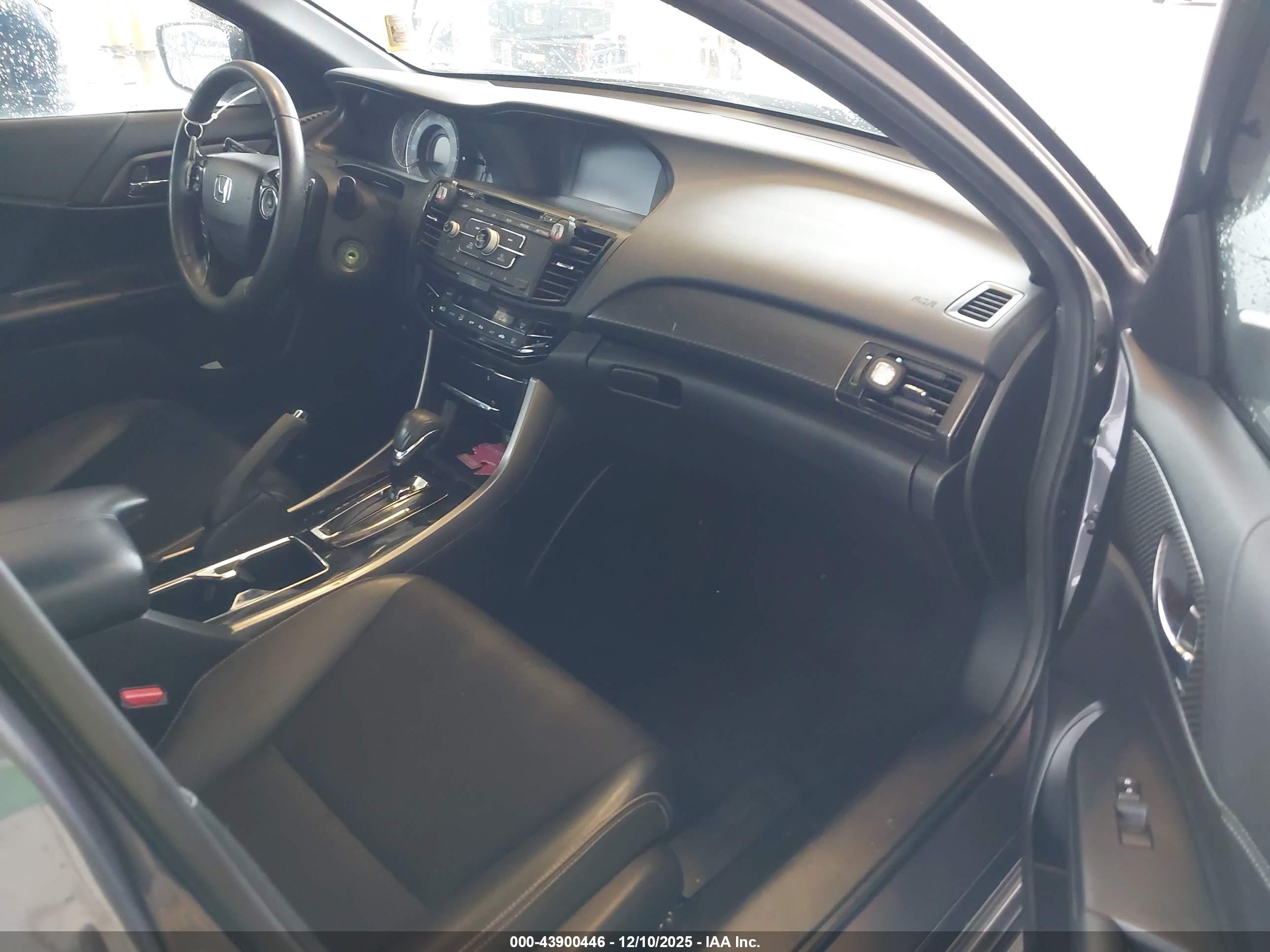 HONDA ACCORD image 5