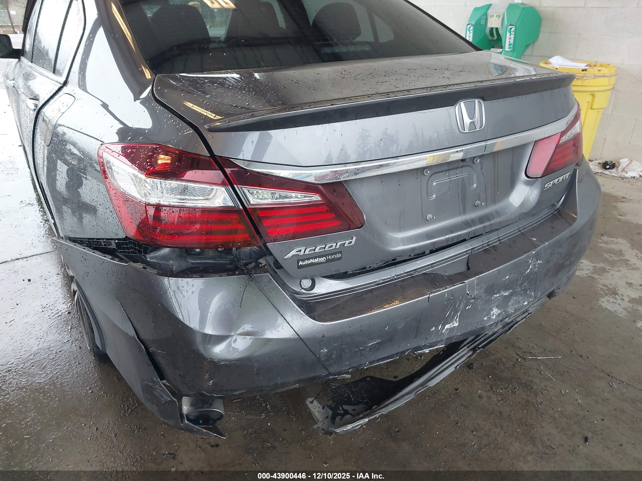 HONDA ACCORD image 6