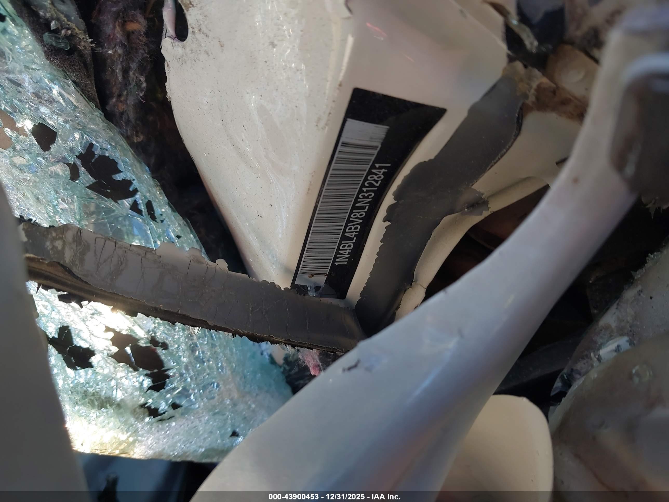 NISSAN ALTIMA image 9