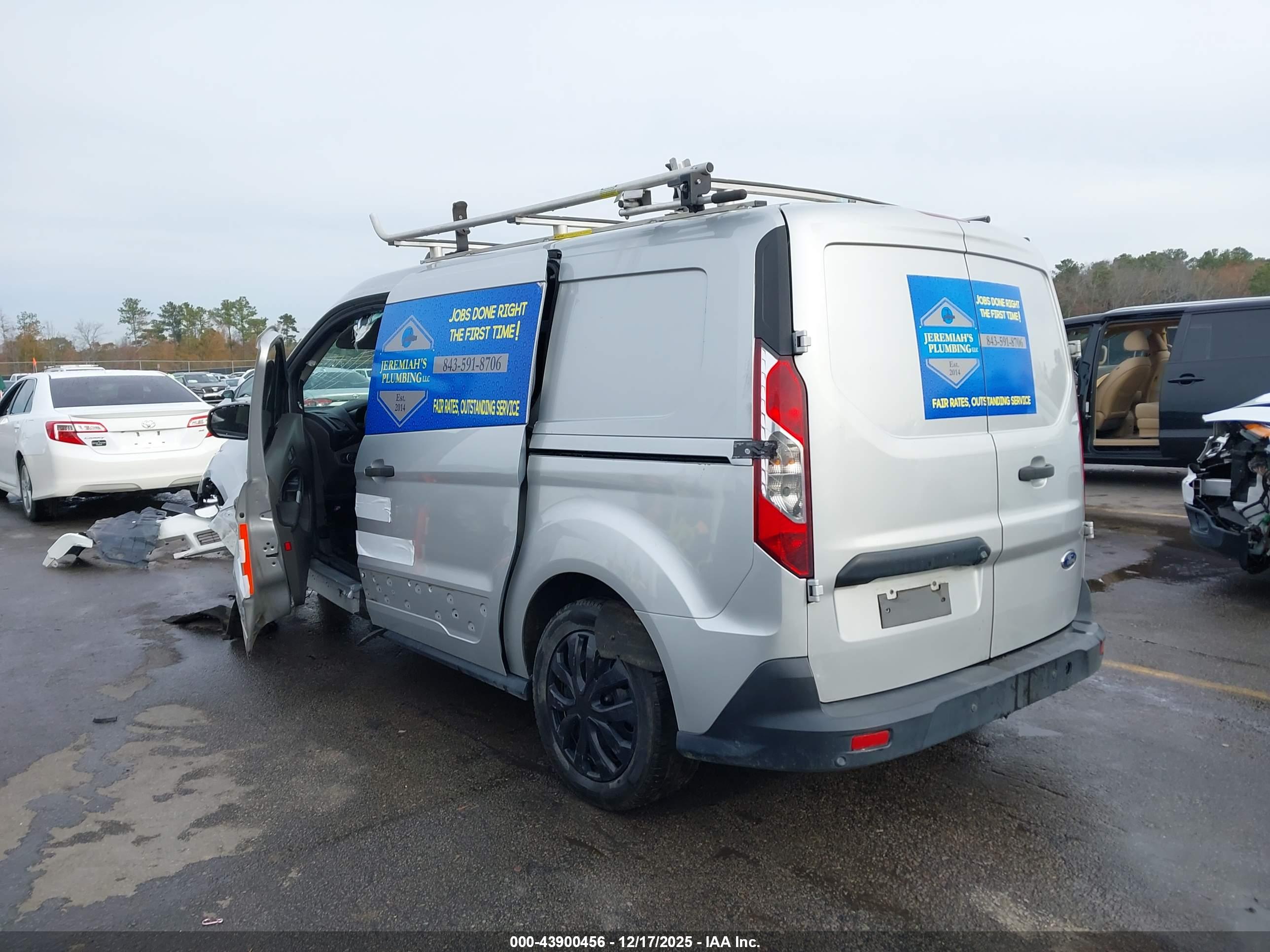 FORD TRANSIT image 3