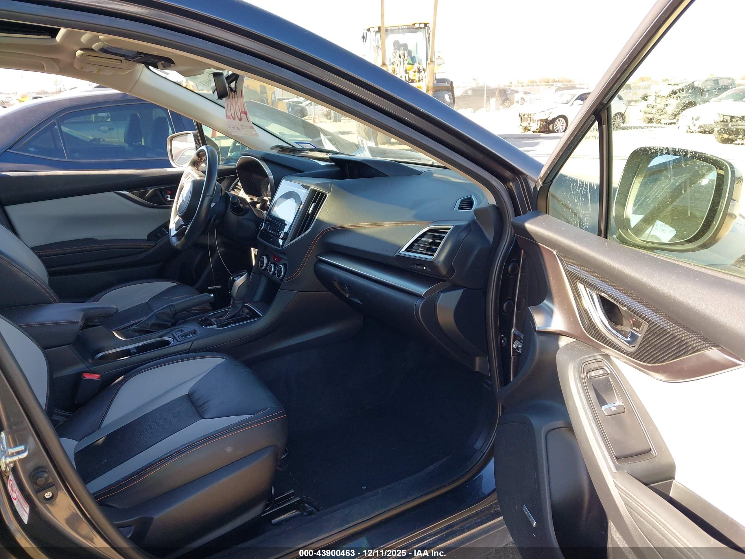 SUBARU CROSSTREK image 5