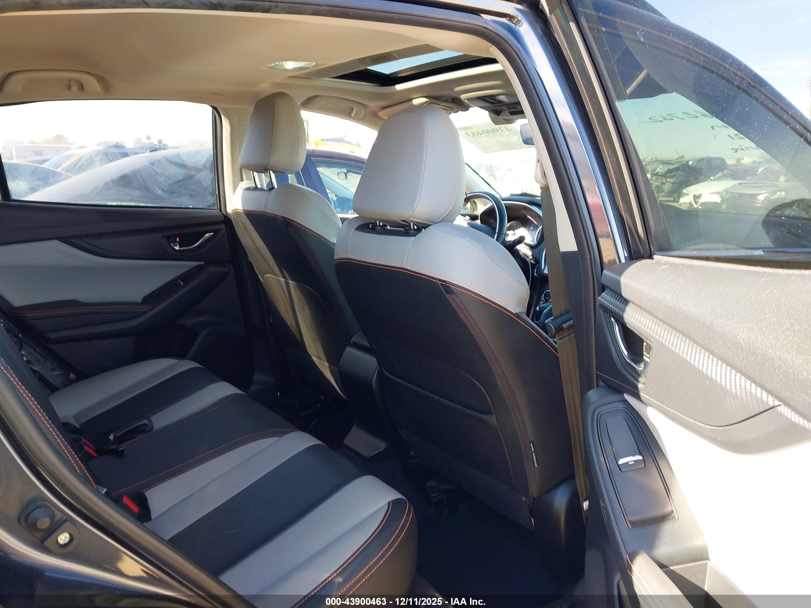 SUBARU CROSSTREK image 8