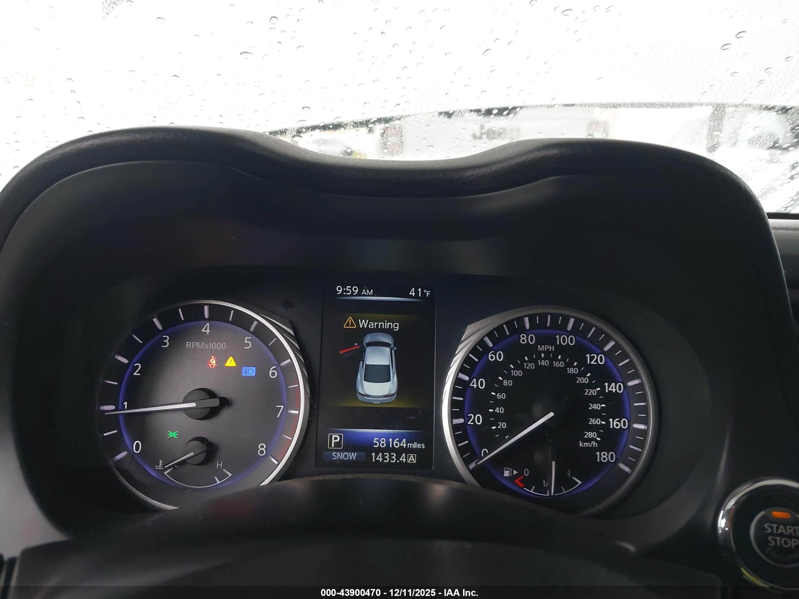 INFINITI Q60 image 7