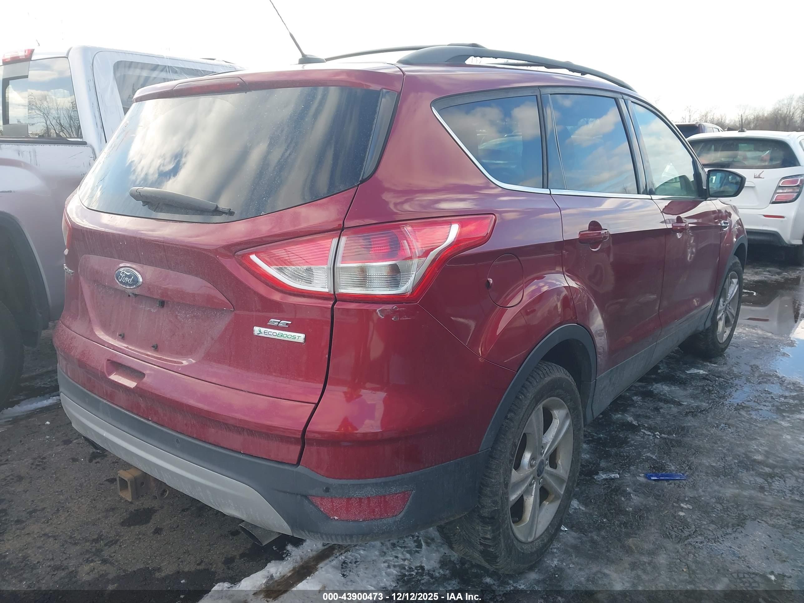 FORD ESCAPE image 4