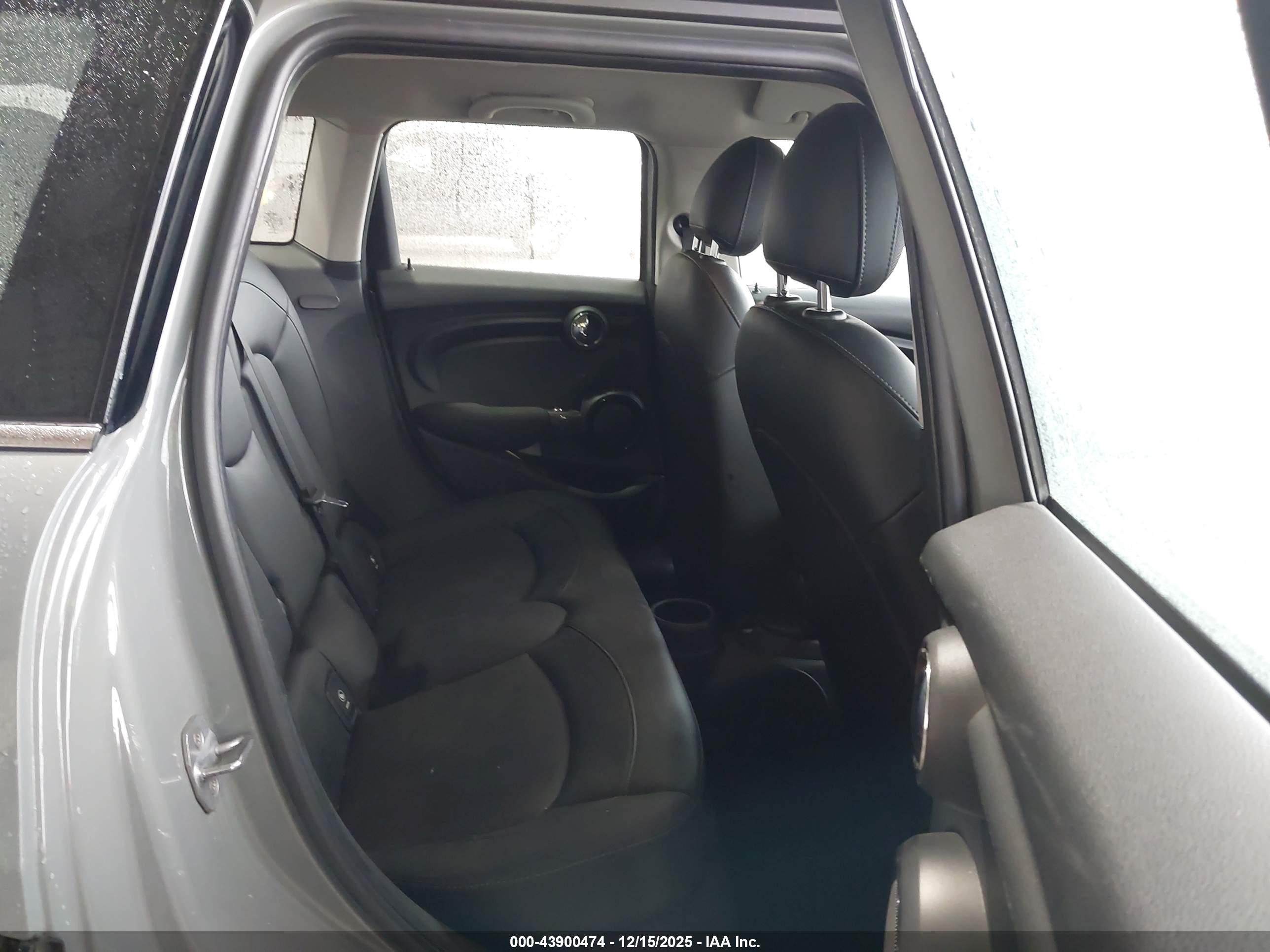 MINI HARDTOP image 8