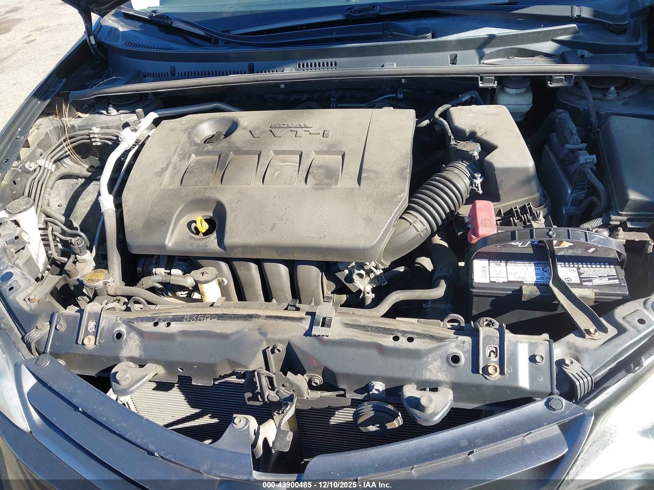 TOYOTA COROLLA image 10
