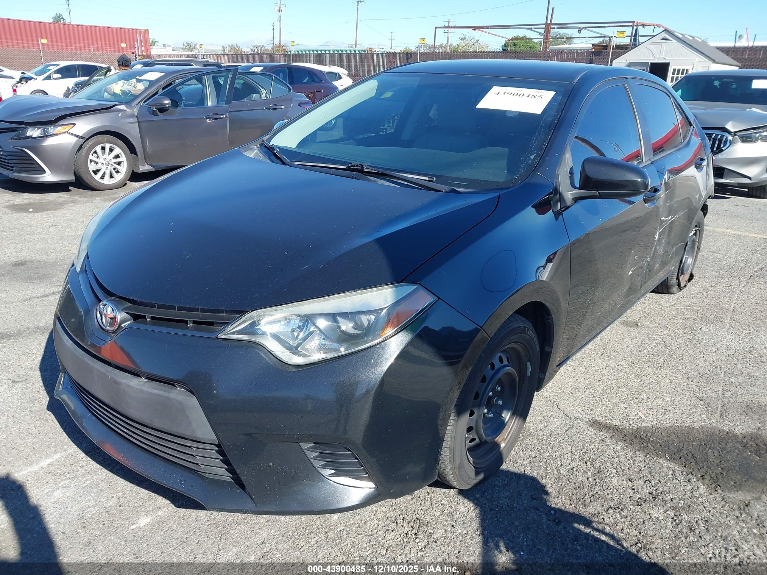 TOYOTA COROLLA image 2