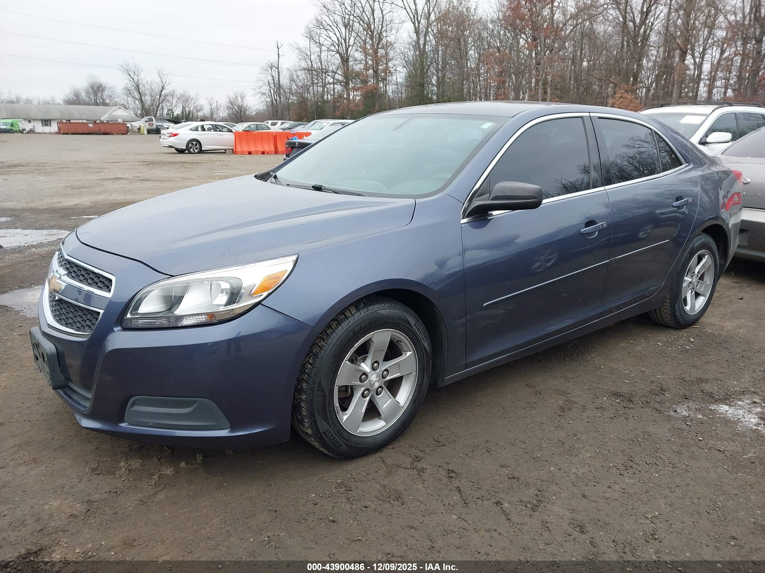 CHEVROLET MALIBU image 2