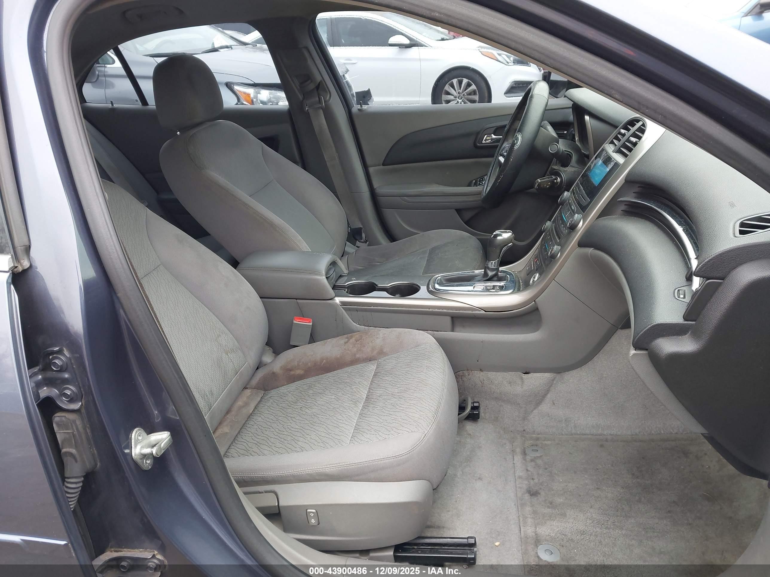 CHEVROLET MALIBU image 5