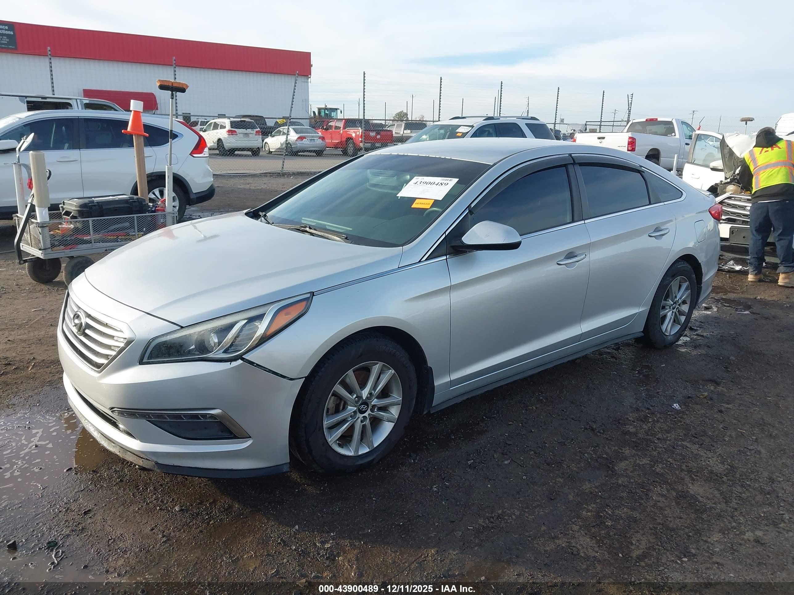 HYUNDAI SONATA image 2