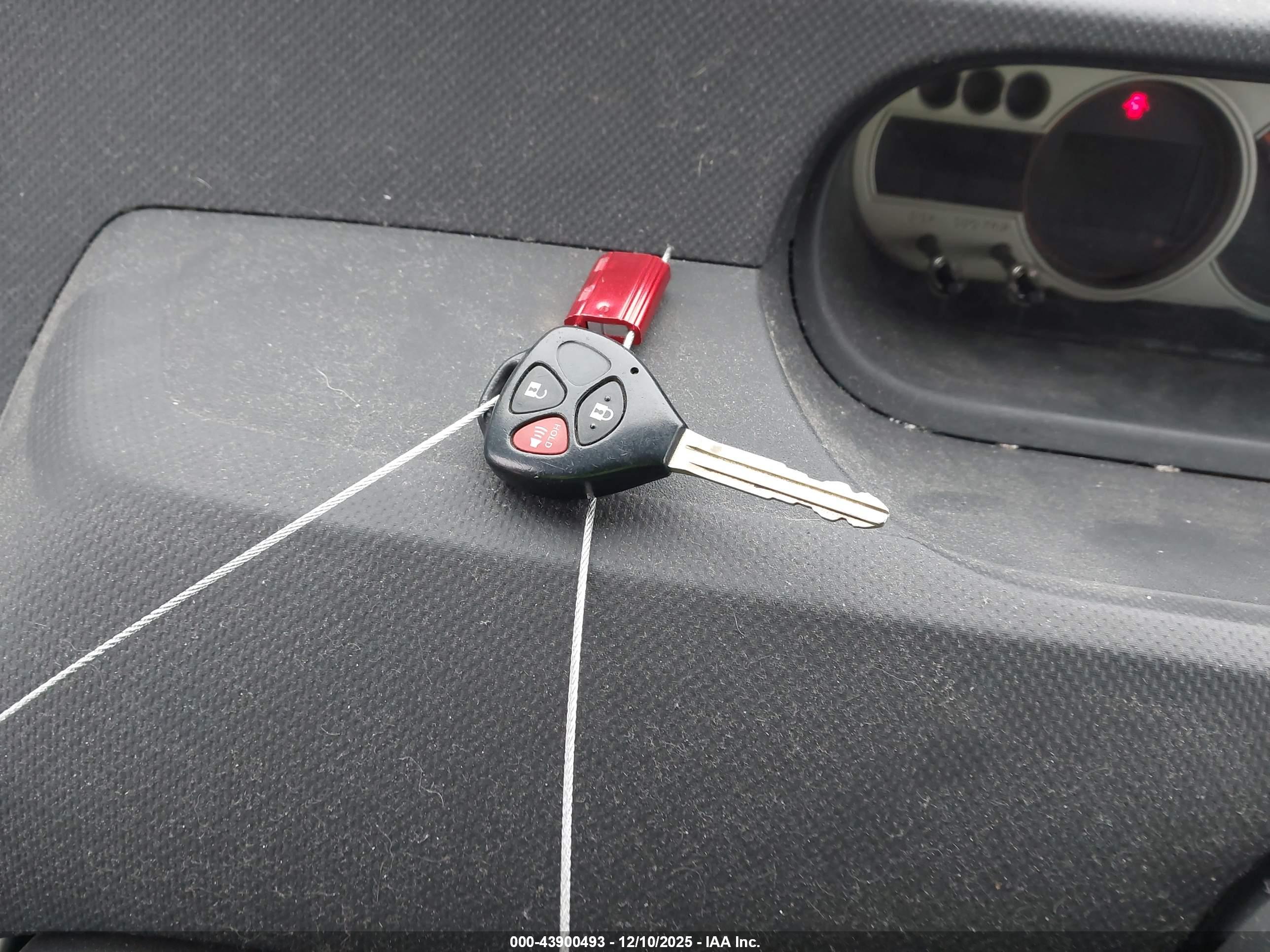 SCION XB image 11