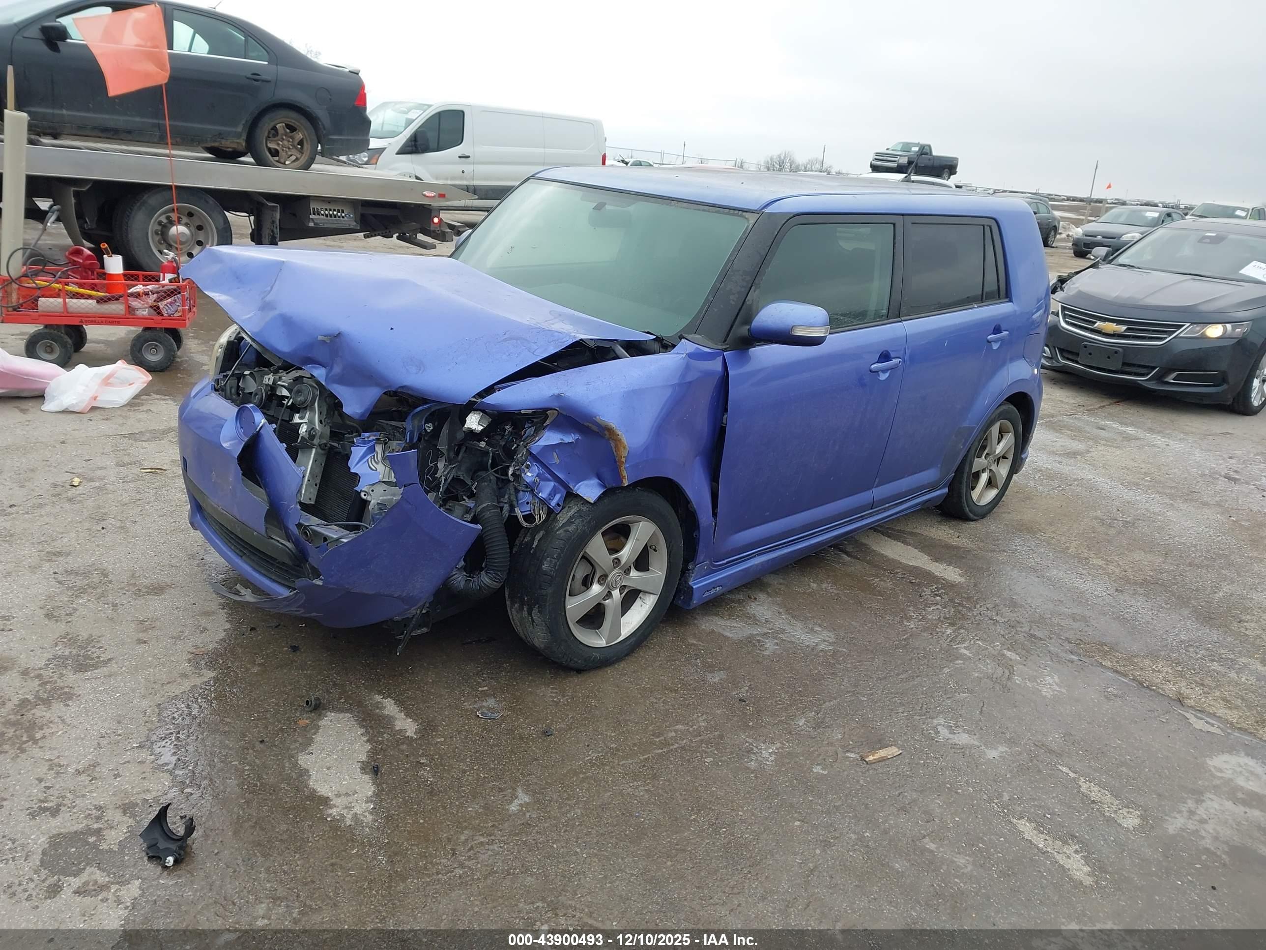 SCION XB image 2