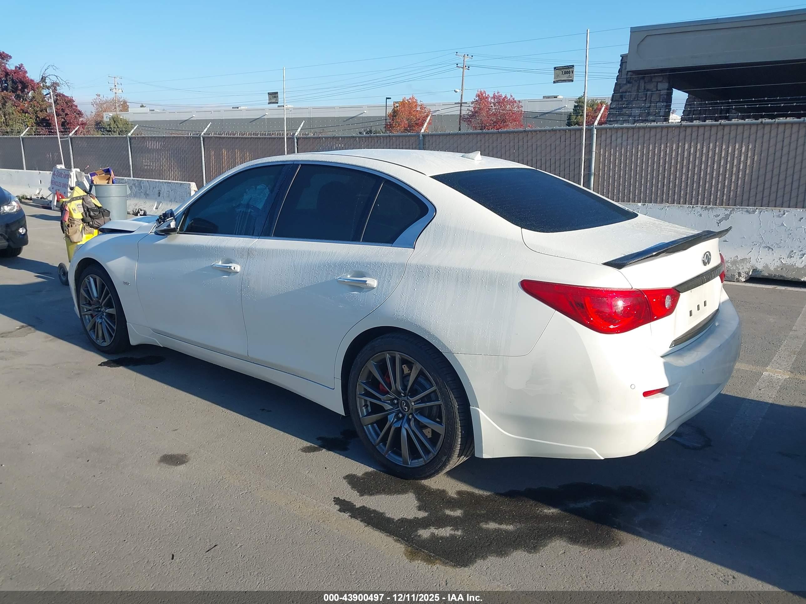 INFINITI Q50 image 3