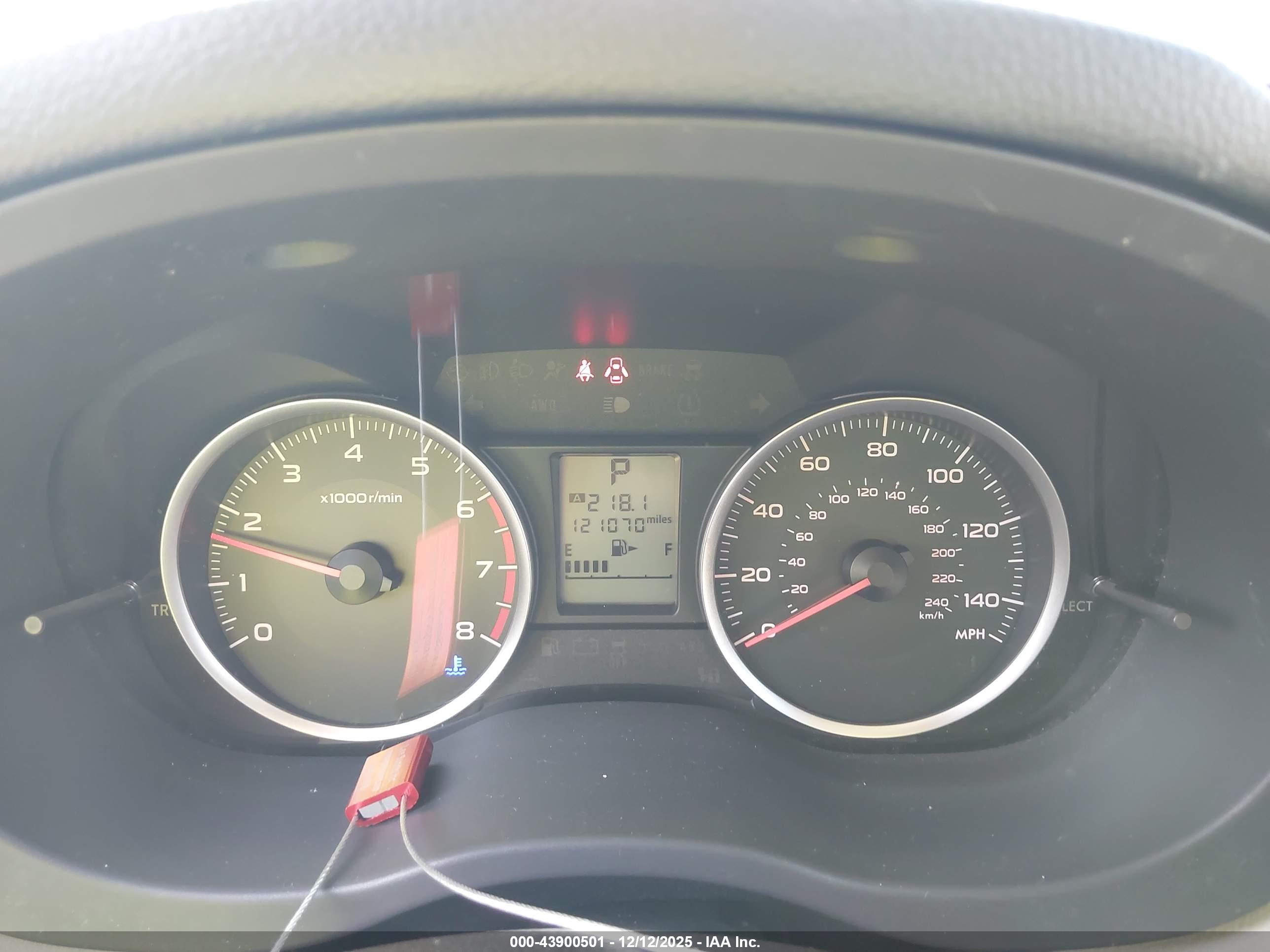 SUBARU FORESTER image 7