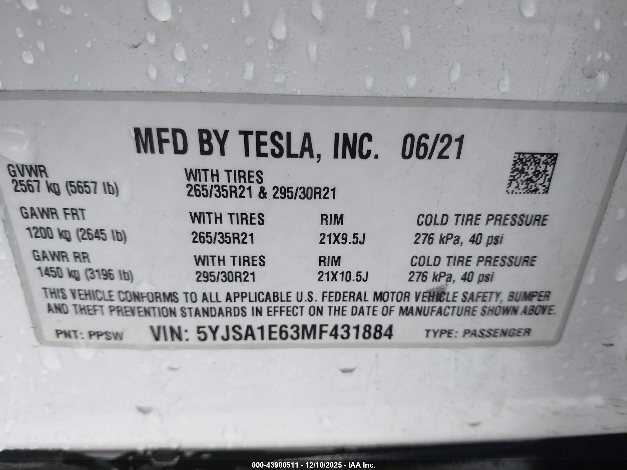 TESLA MODEL image 9