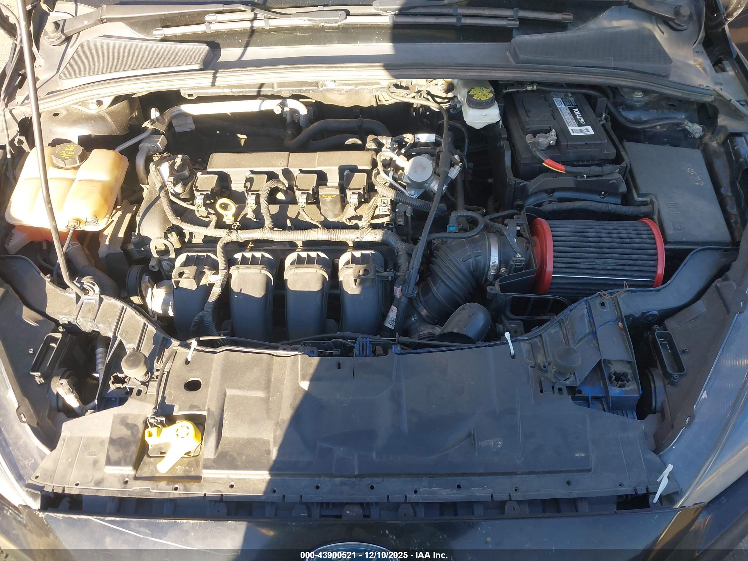 FORD FOCUS image 10