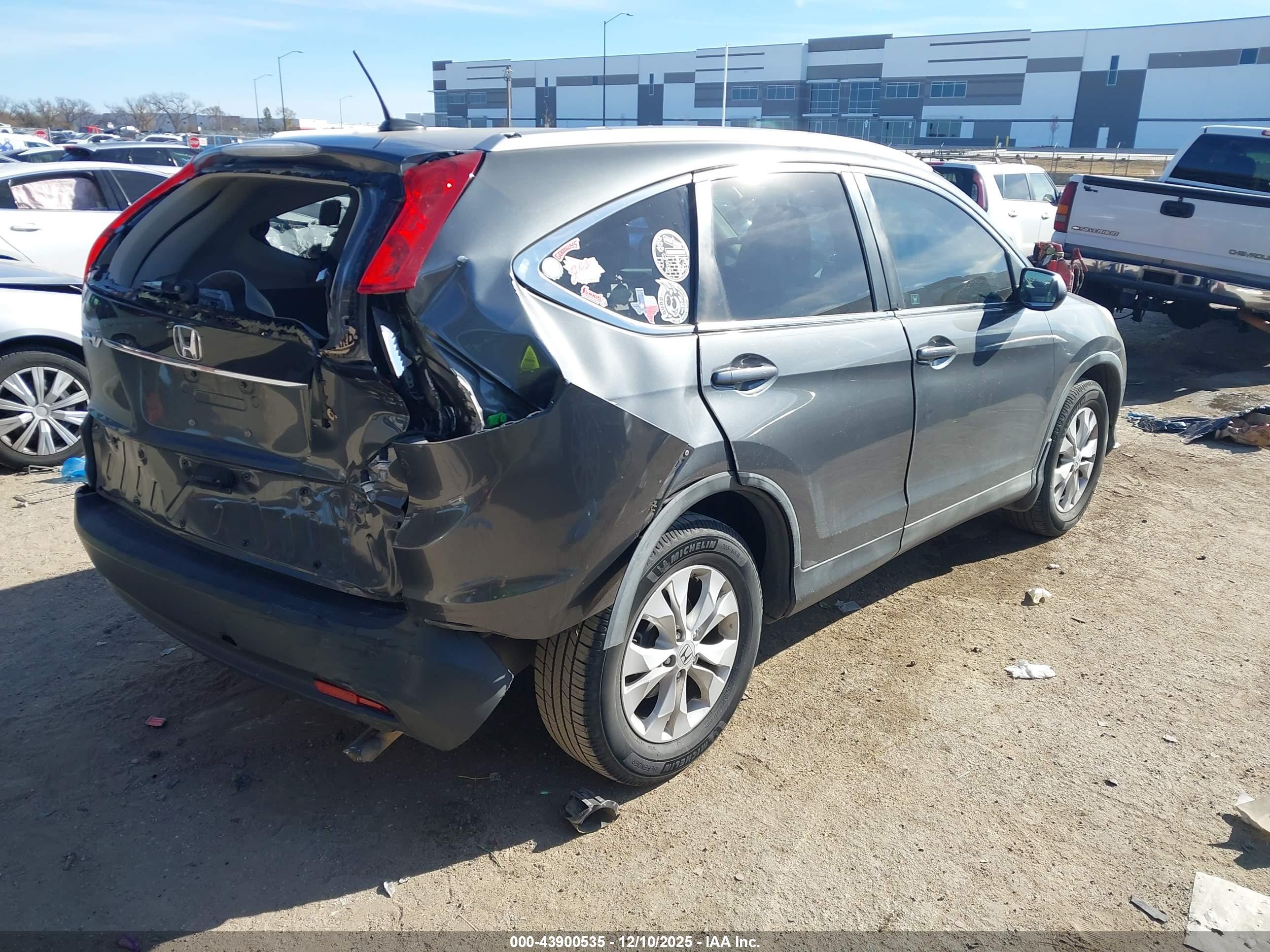 HONDA CR-V image 4