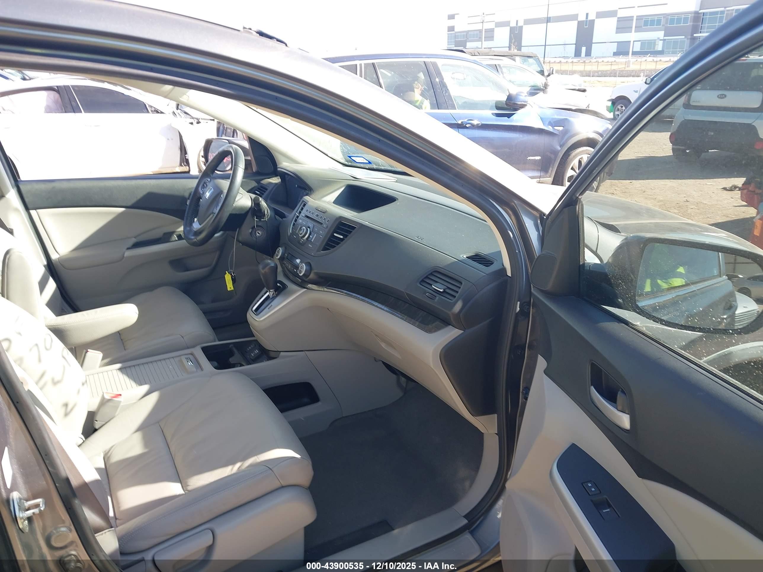 HONDA CR-V image 5