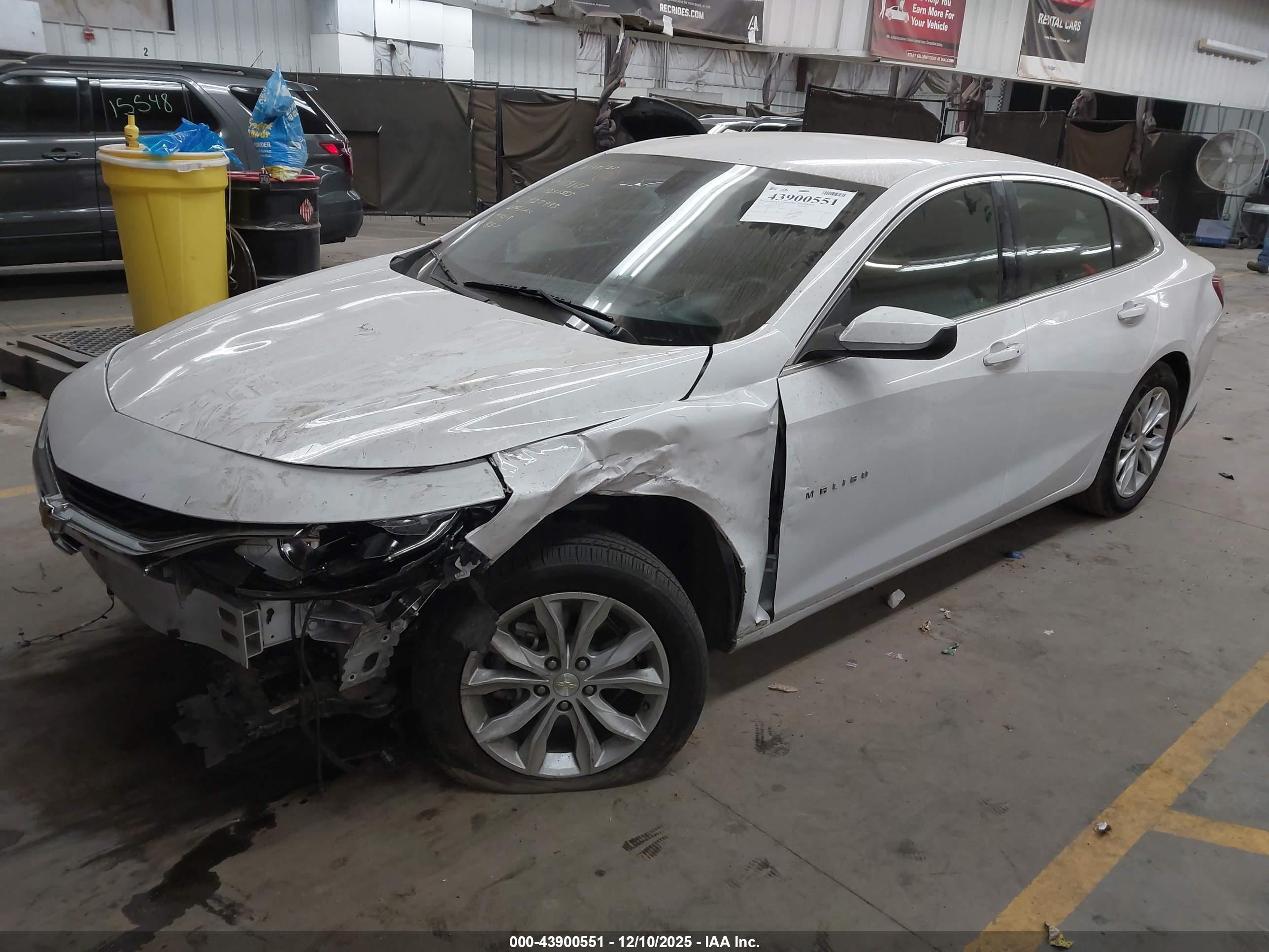 CHEVROLET MALIBU image 2