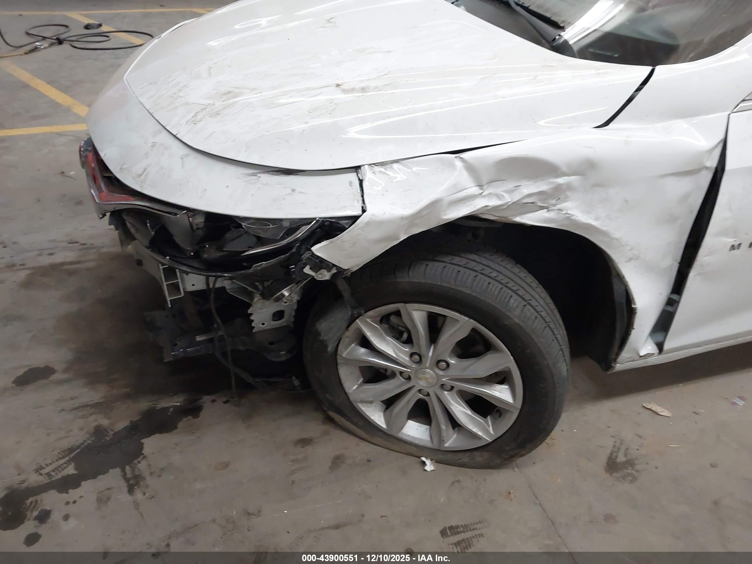 CHEVROLET MALIBU image 6