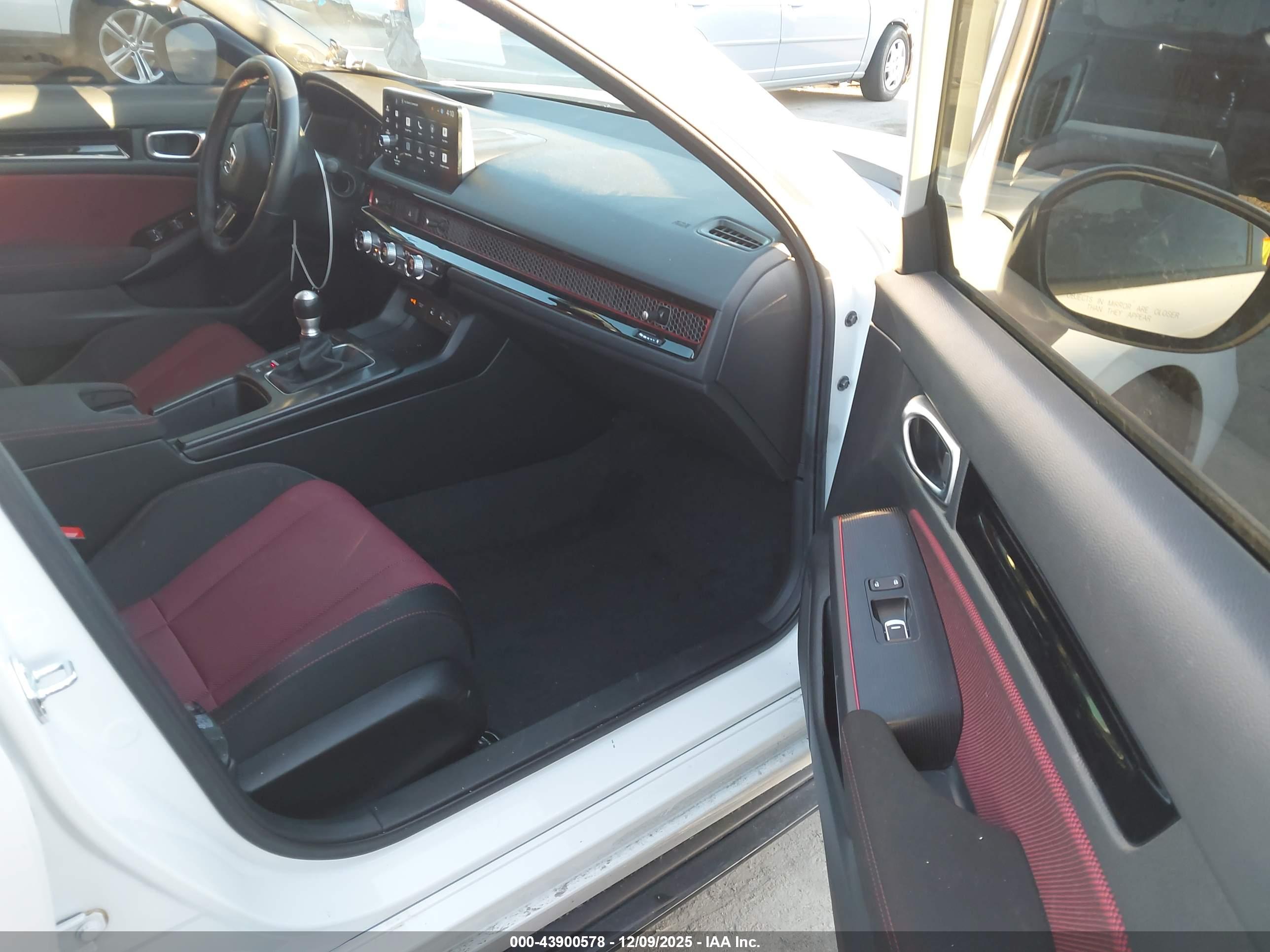 HONDA CIVIC image 5