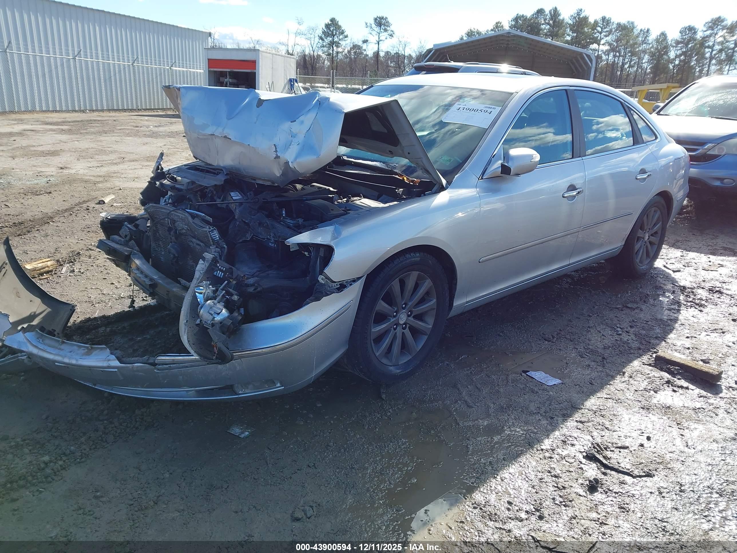 HYUNDAI AZERA image 2