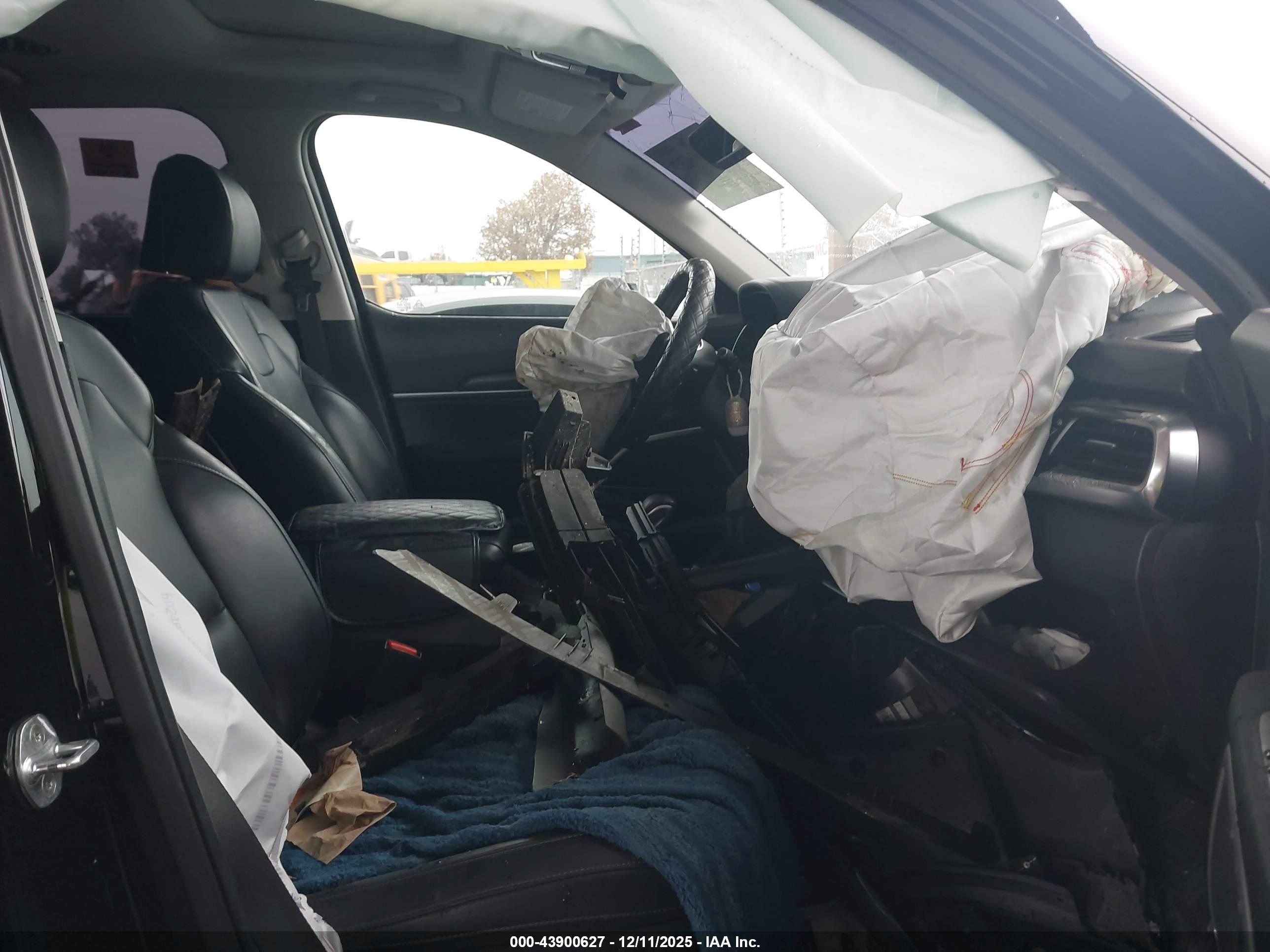KIA TELLURIDE image 5